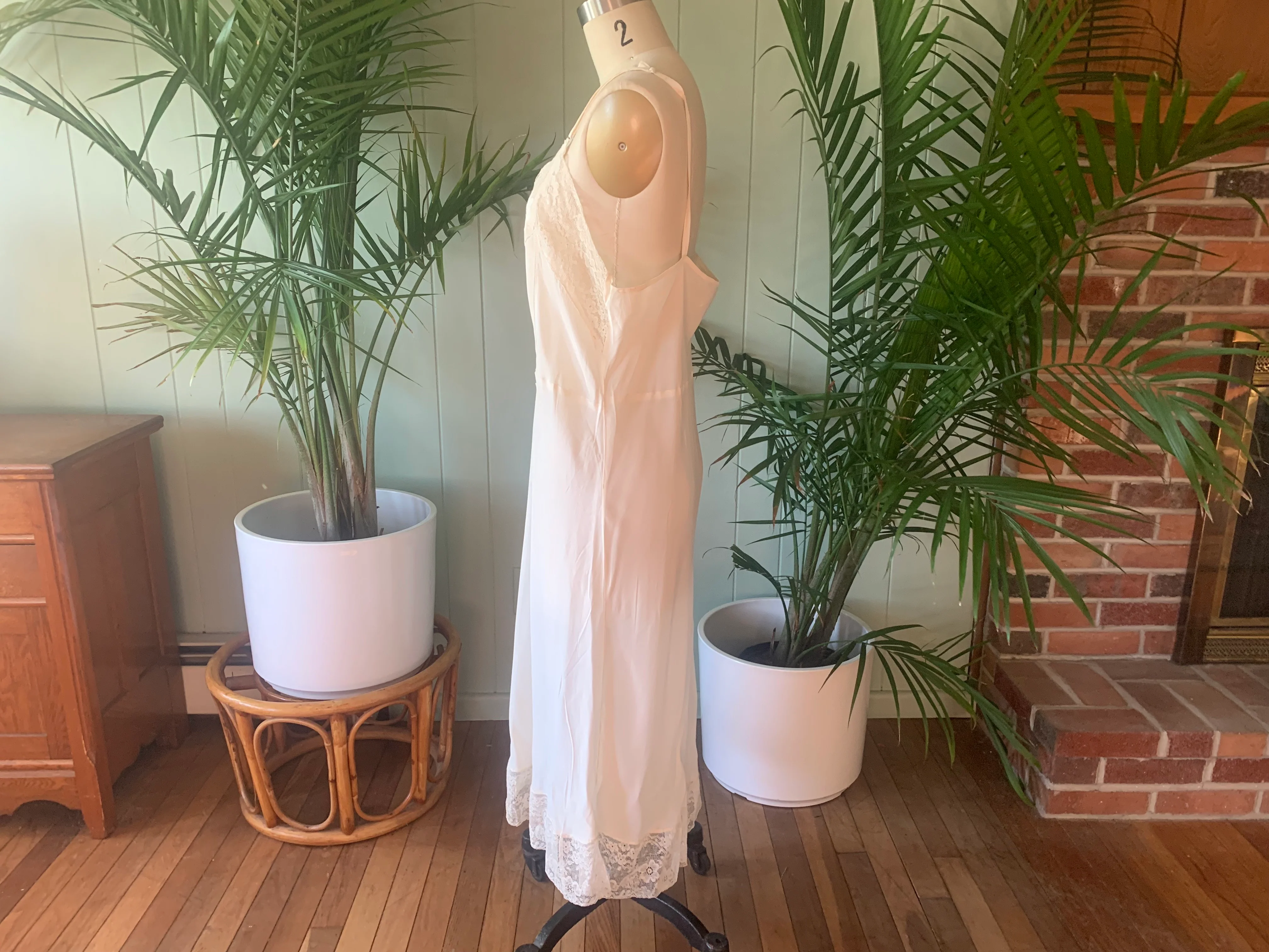40s/50s Ivory Rayon And Lace Bias Cut Slip By Lady Romance - Image 5