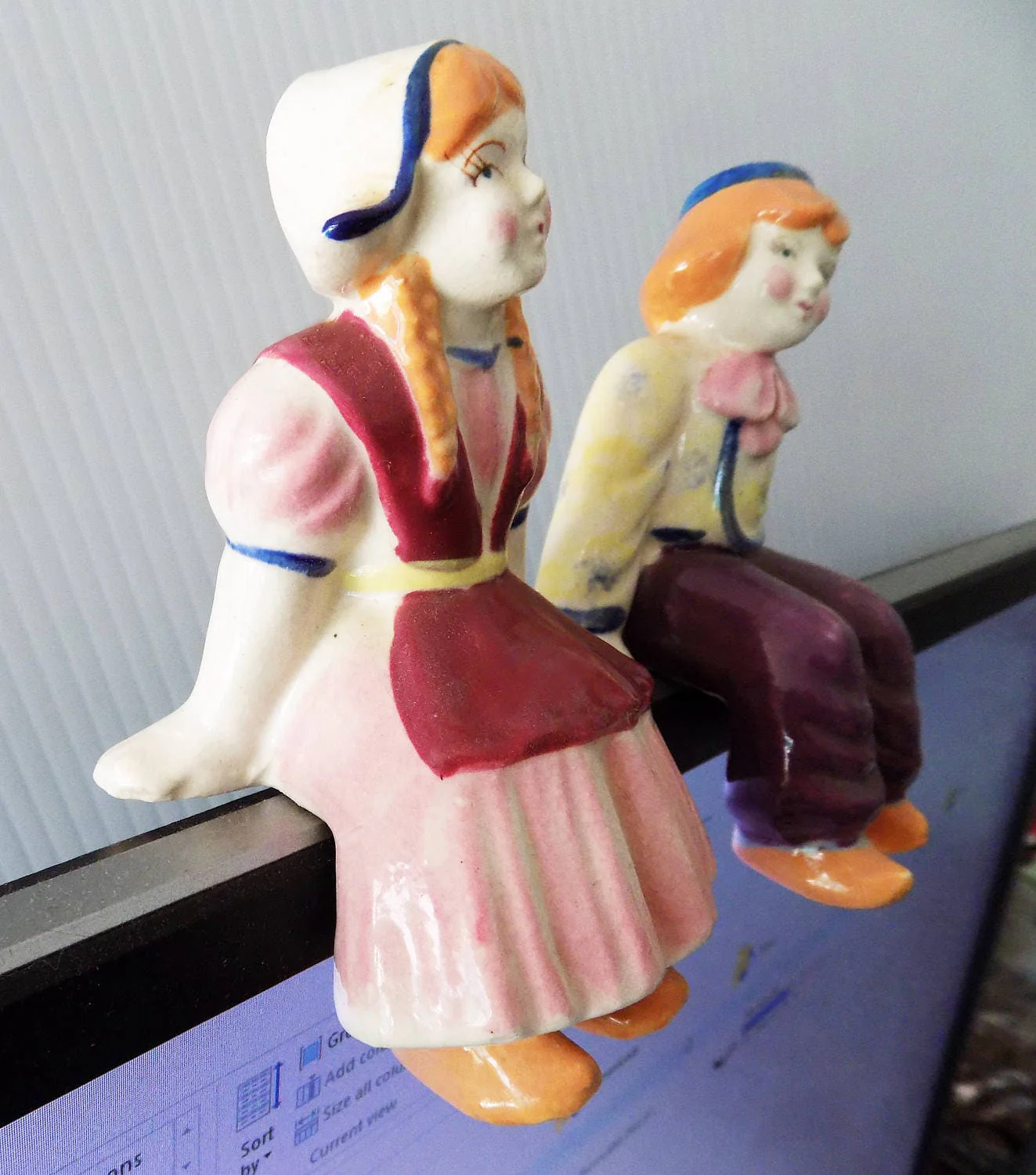 40s 50s Made In Occupied Japan Ceramic Shelf Sitting Dutch Boy and Girl - Image 3