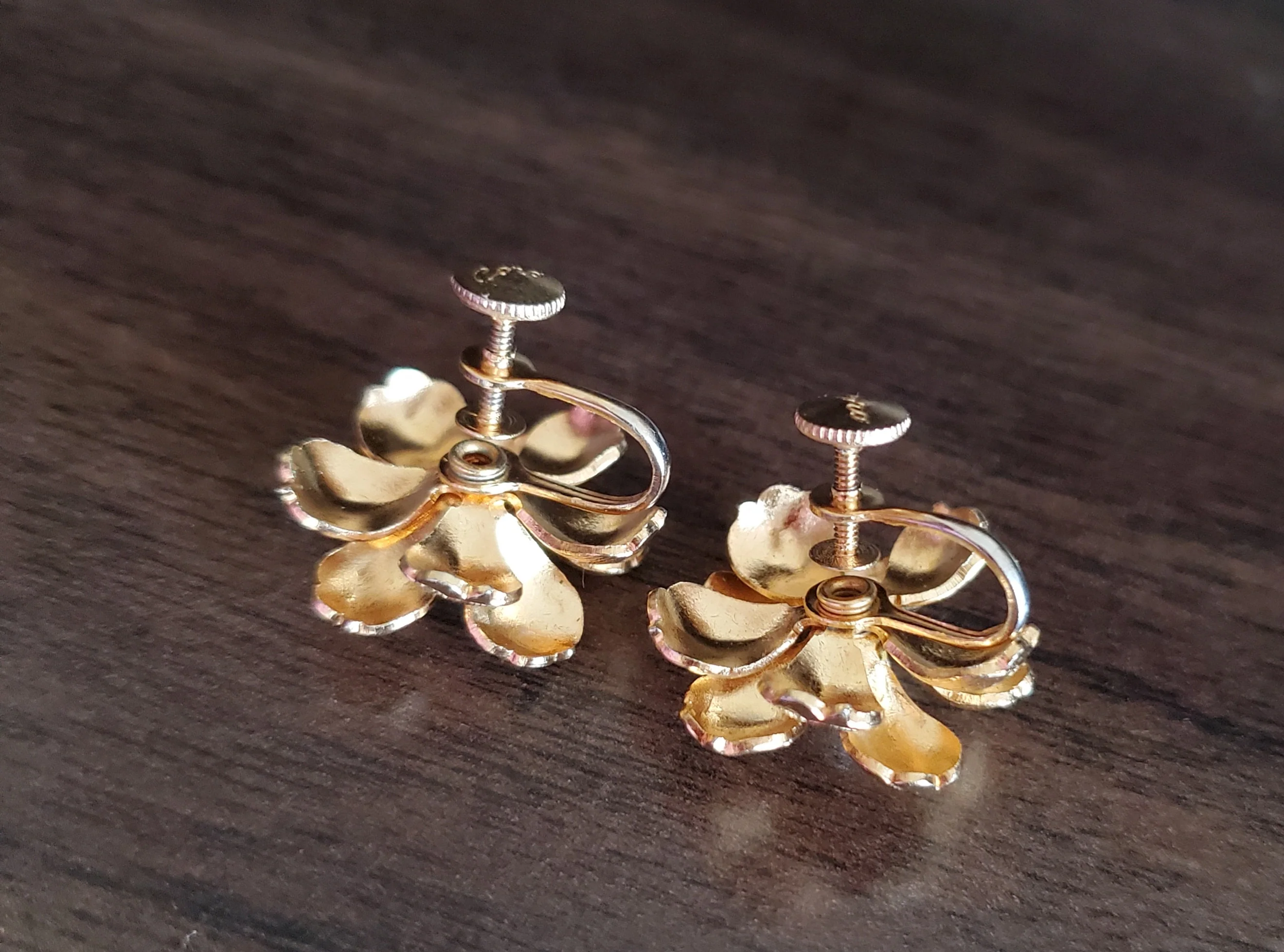 40s/50s Multi Layer Flower With Seed Pearl Earrings By Coro - Image 4