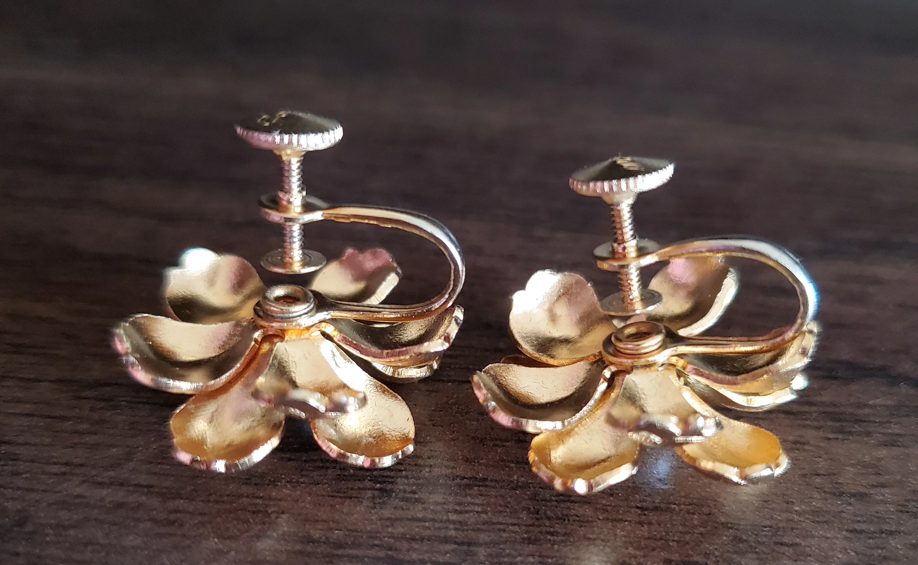 40s/50s Multi Layer Flower With Seed Pearl Earrings By Coro - Image 5