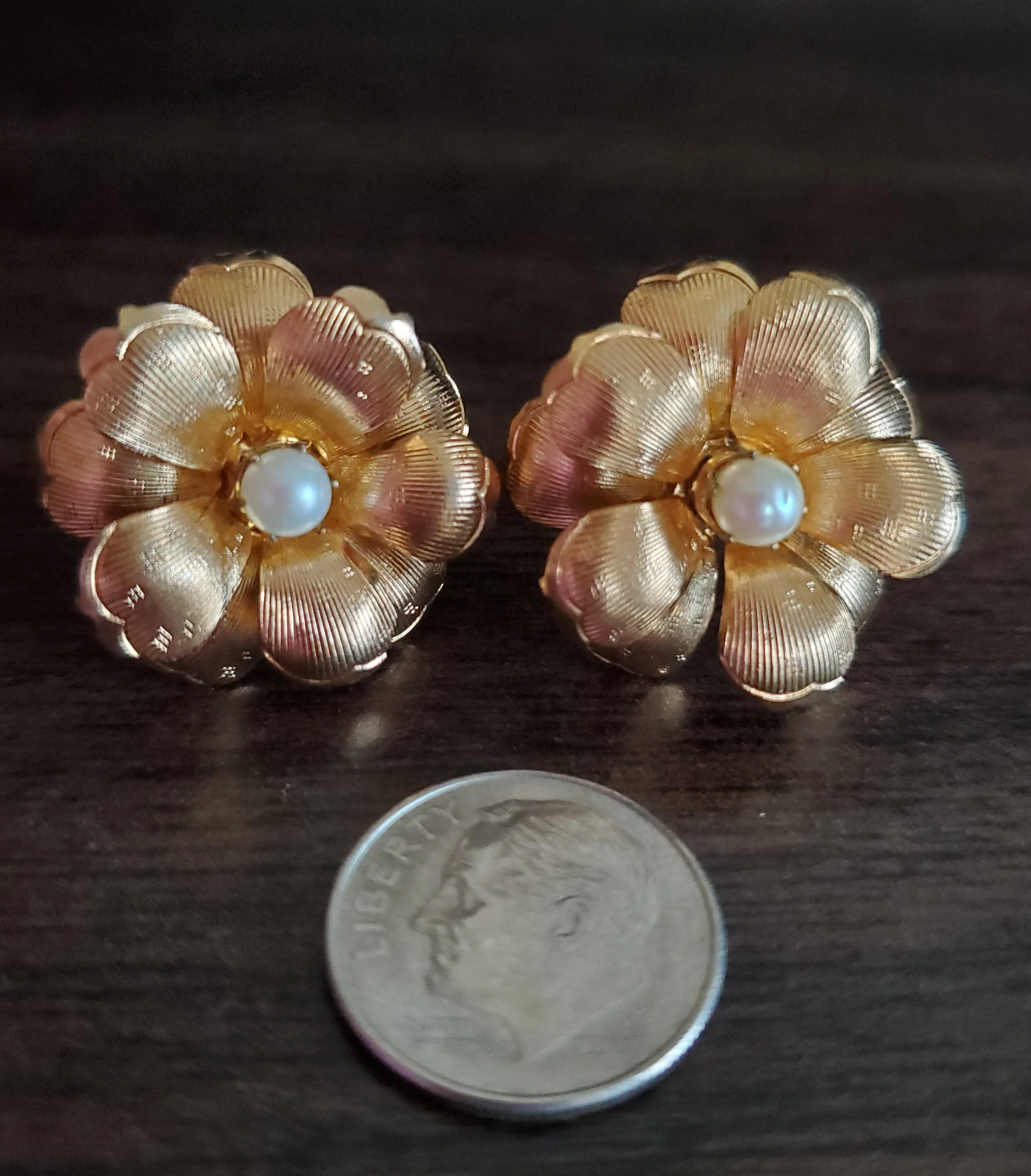 40s/50s Multi Layer Flower With Seed Pearl Earrings By Coro - Image 8