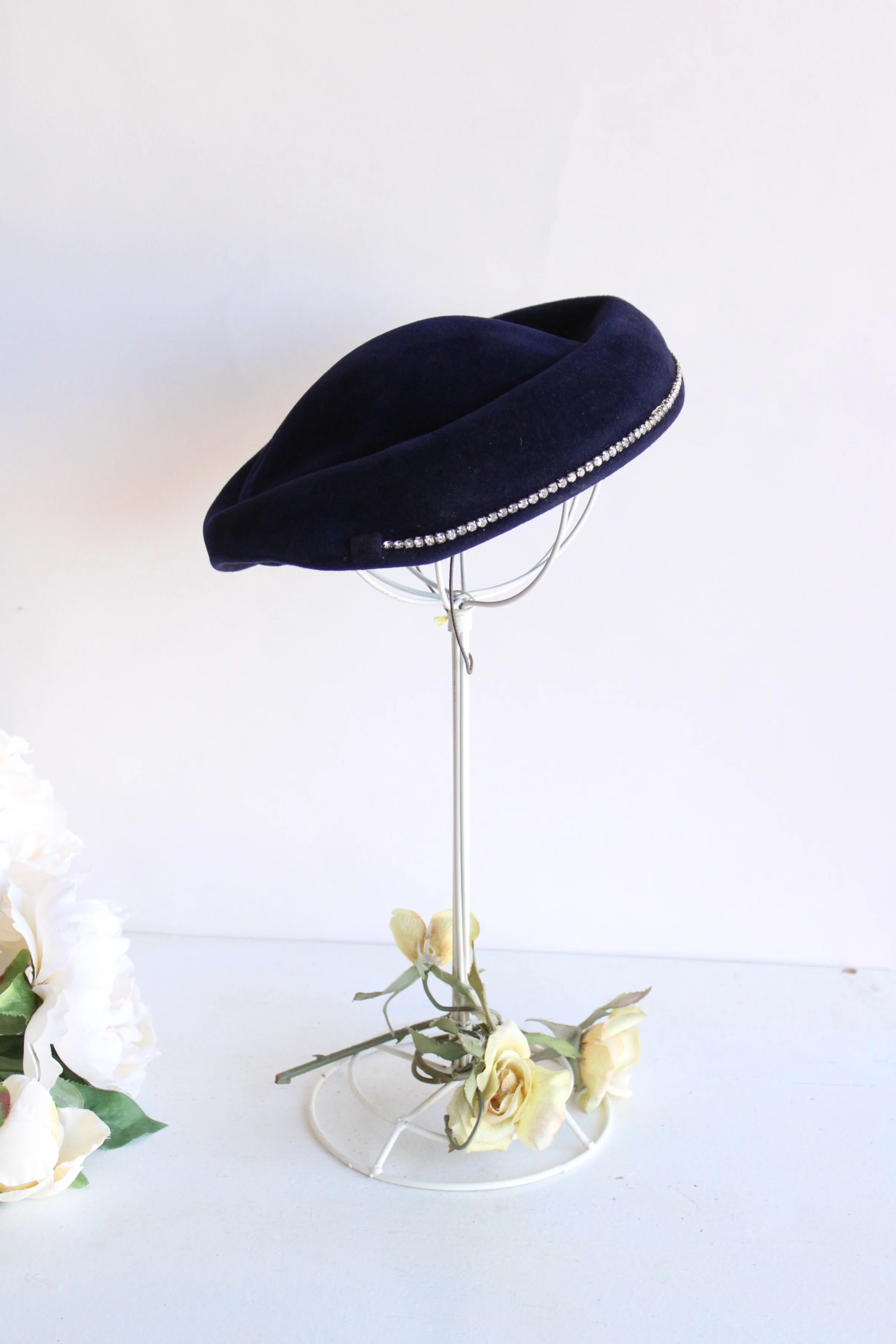40s/50s Navy Blue Hat With Rhinestone Trim By Merrimac - Image 8