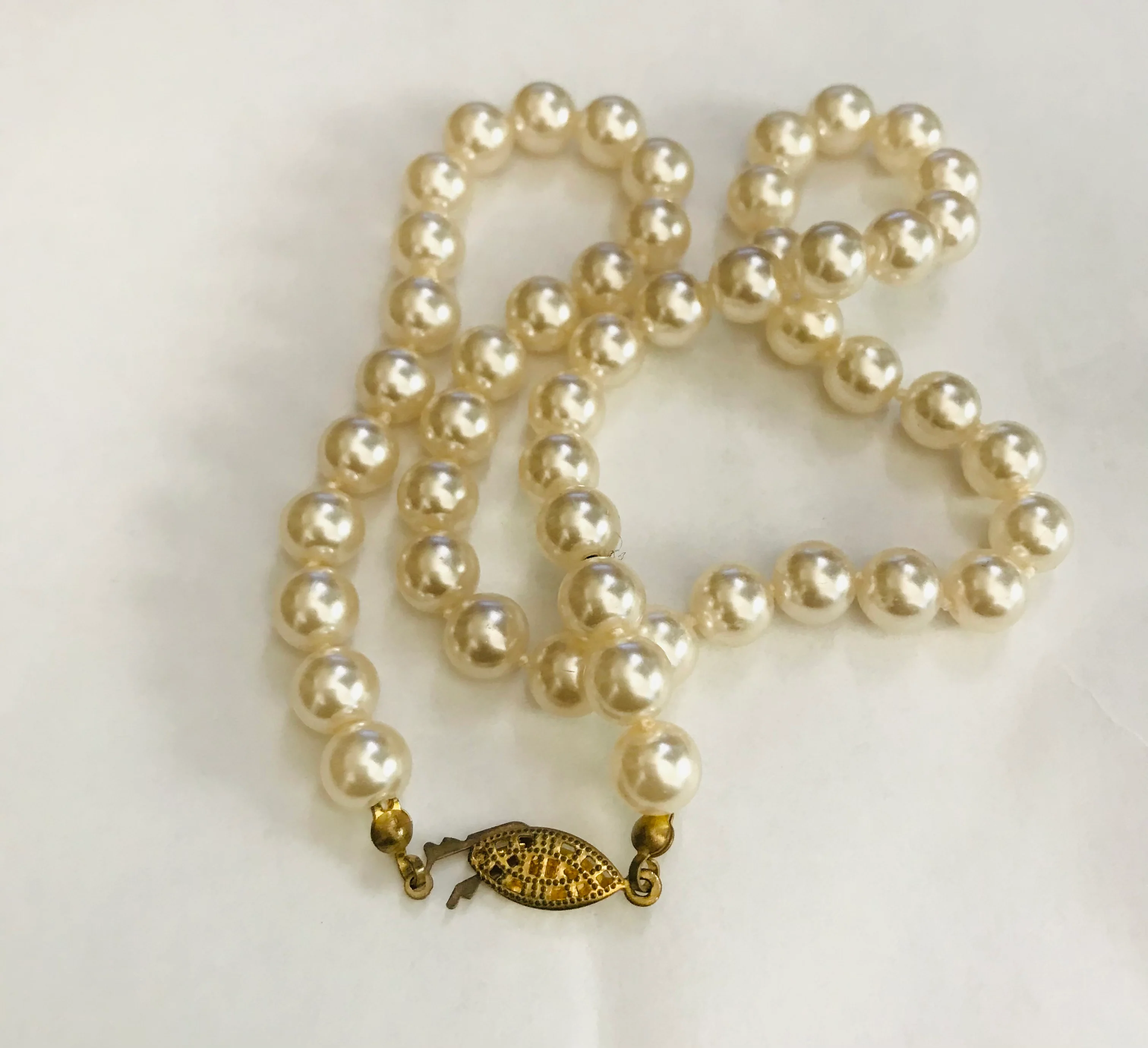 40s/50s Vintage Glass Faux Pearl Choker - Image 4