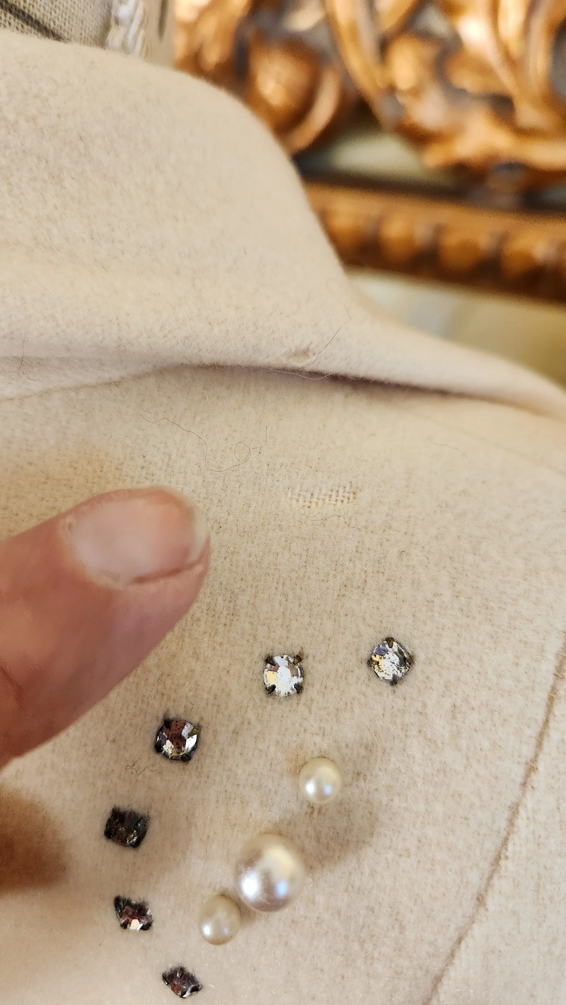 40s/50s White Wool Pearl Rhinestone Dolman Sleeve Jacket - Image 11