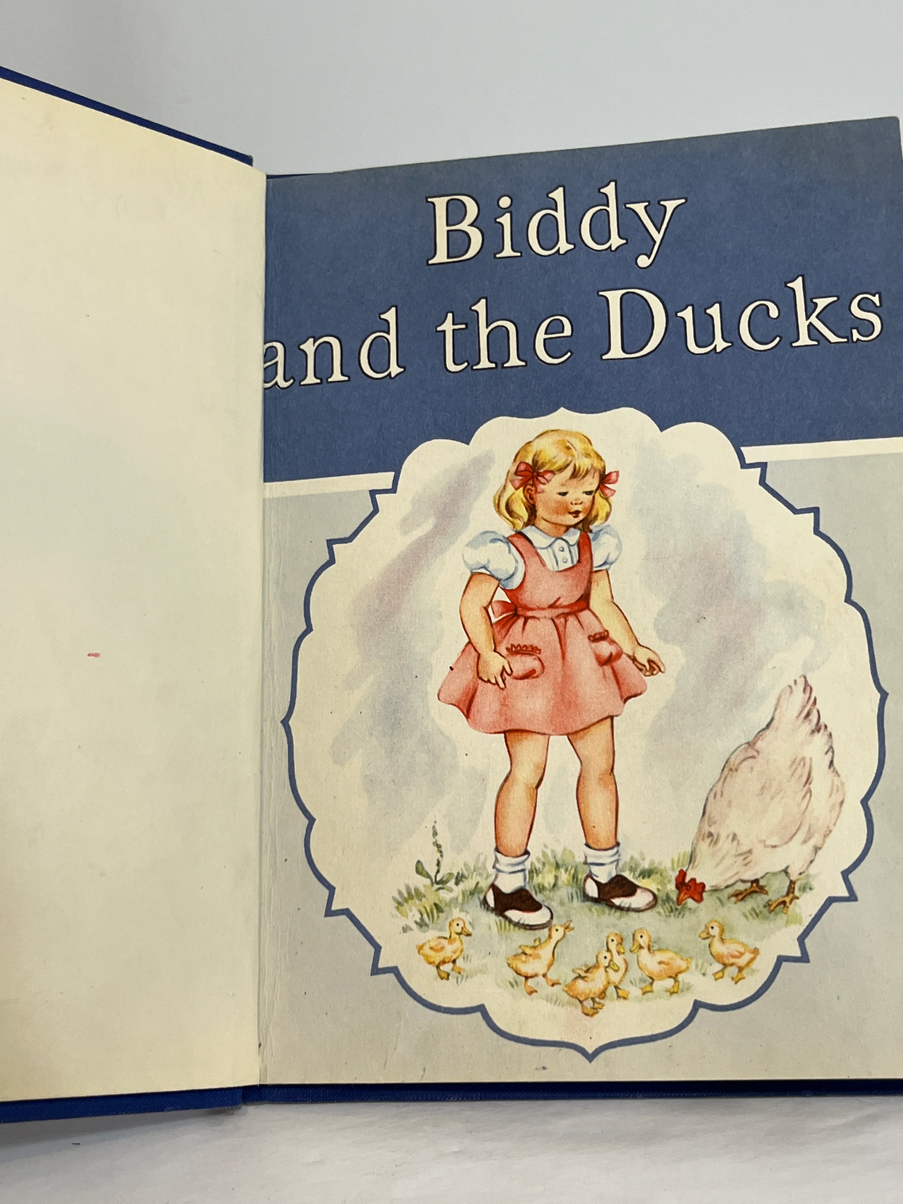 40s Adorable Primary Book "biddy And The Ducks" By Arensa Sodengaard - Image 4
