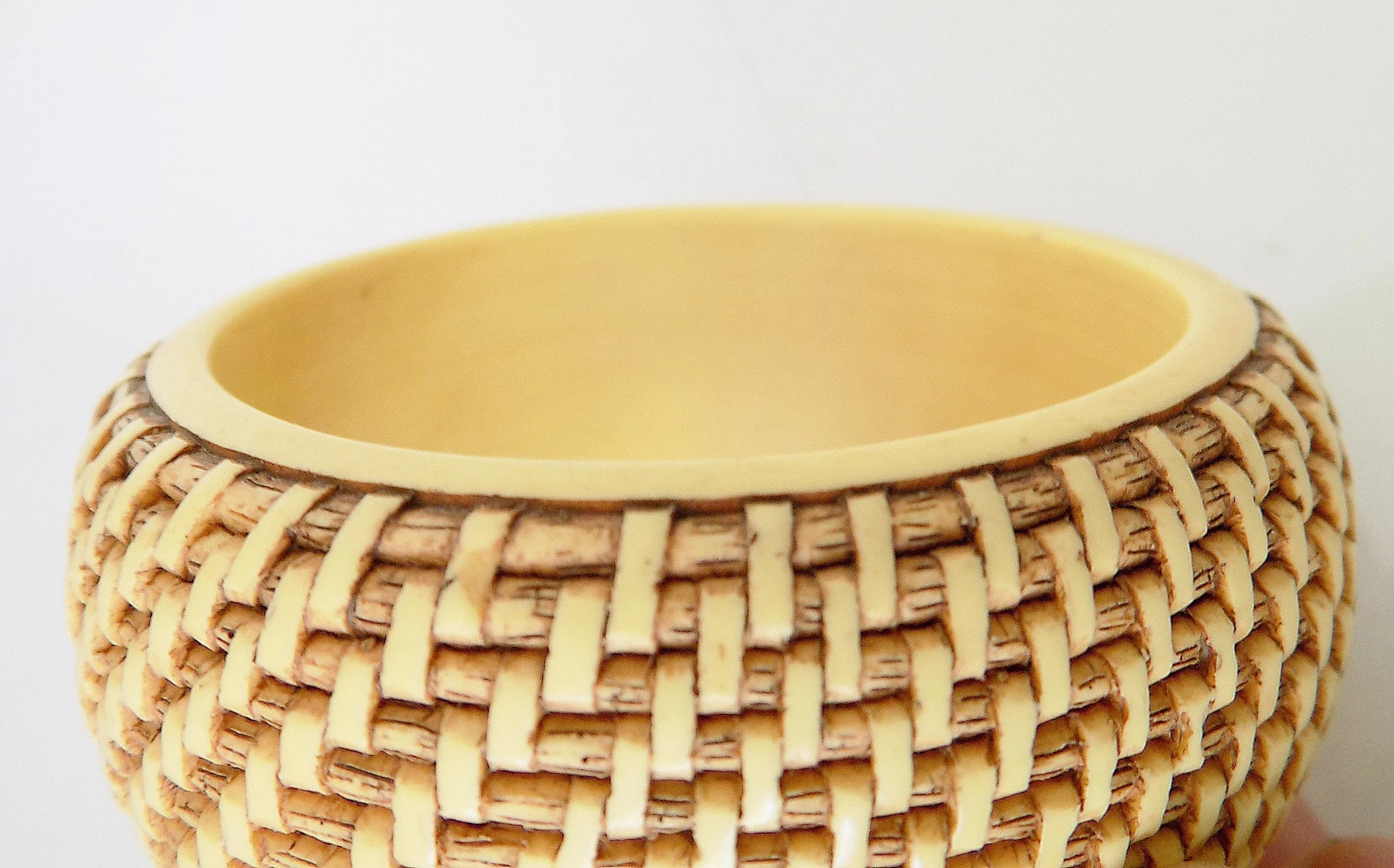 40s Art Deco Bakelite Bracelet Hand Carved Basket Weave Bangle Pale Yellow Minor Chip Discounted - Image 4