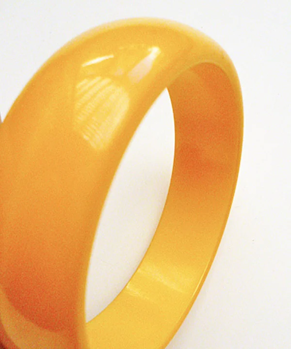40s Bakelite Bangle - Image 2