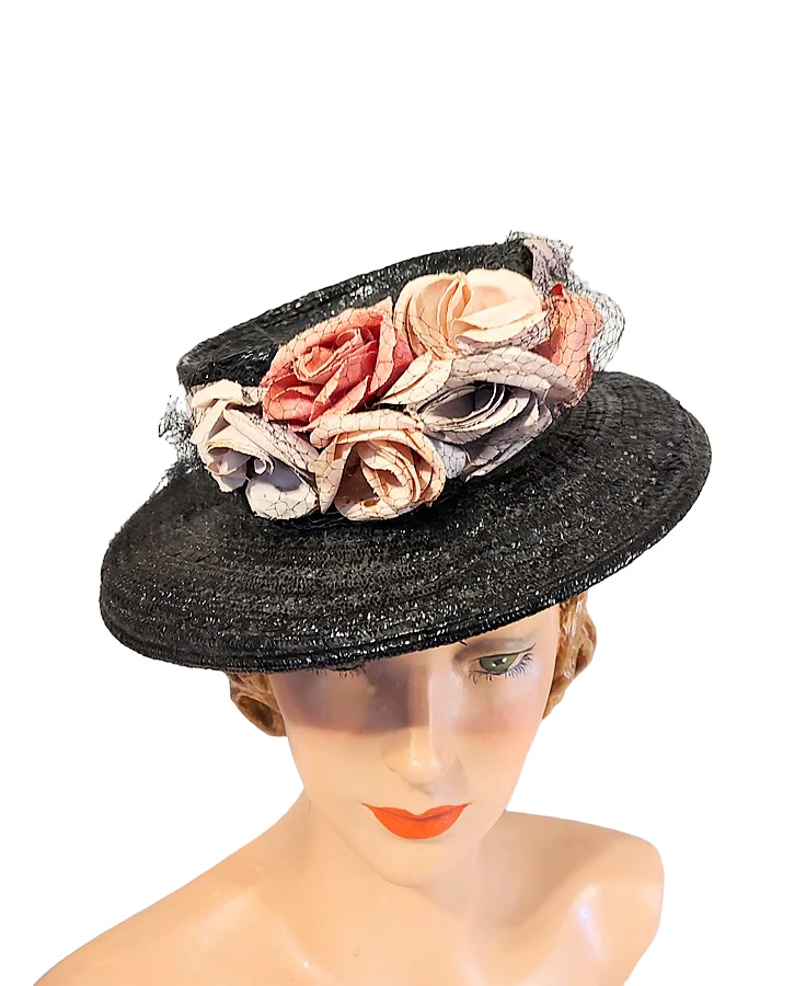 40s Black Straw Brimmed Tilt Hat With Large Roses - Image 5