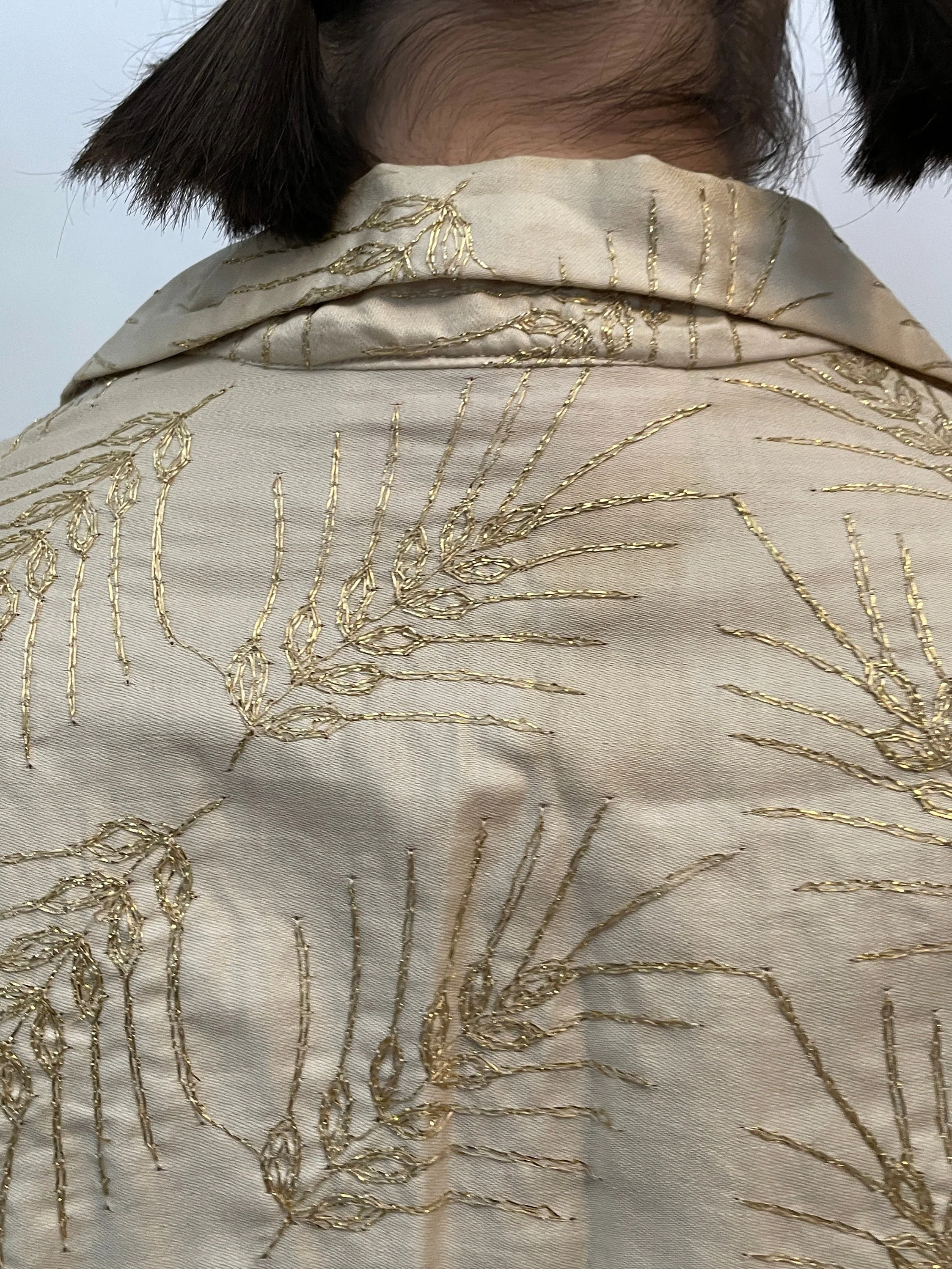 40s Blouse Rare Saréze of Miami Originals Cream with Gold Threads of Wheat Motif Blouse - Image 4