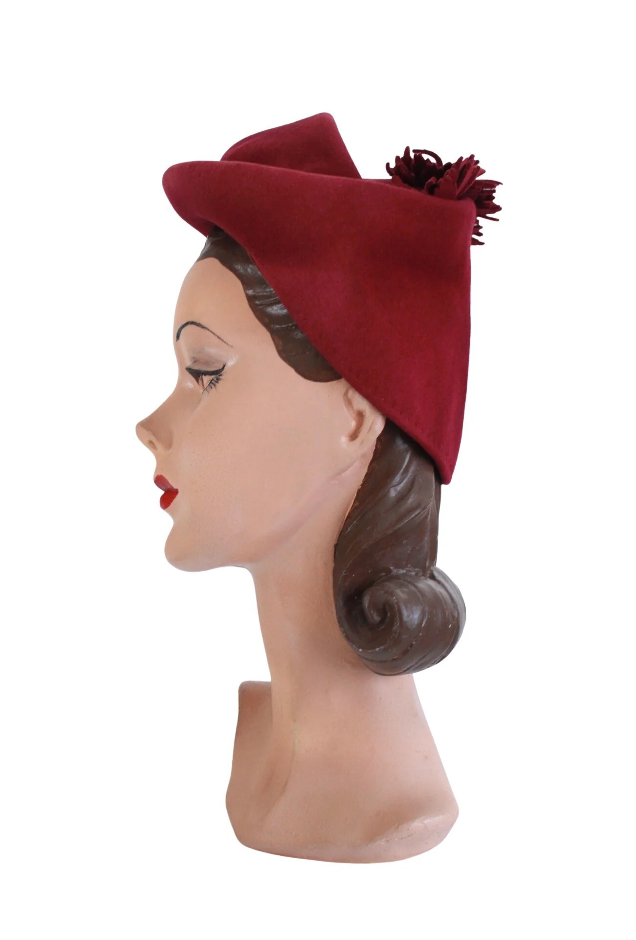 40s Cranberry Red Hat with Felt Leaves - Image 8