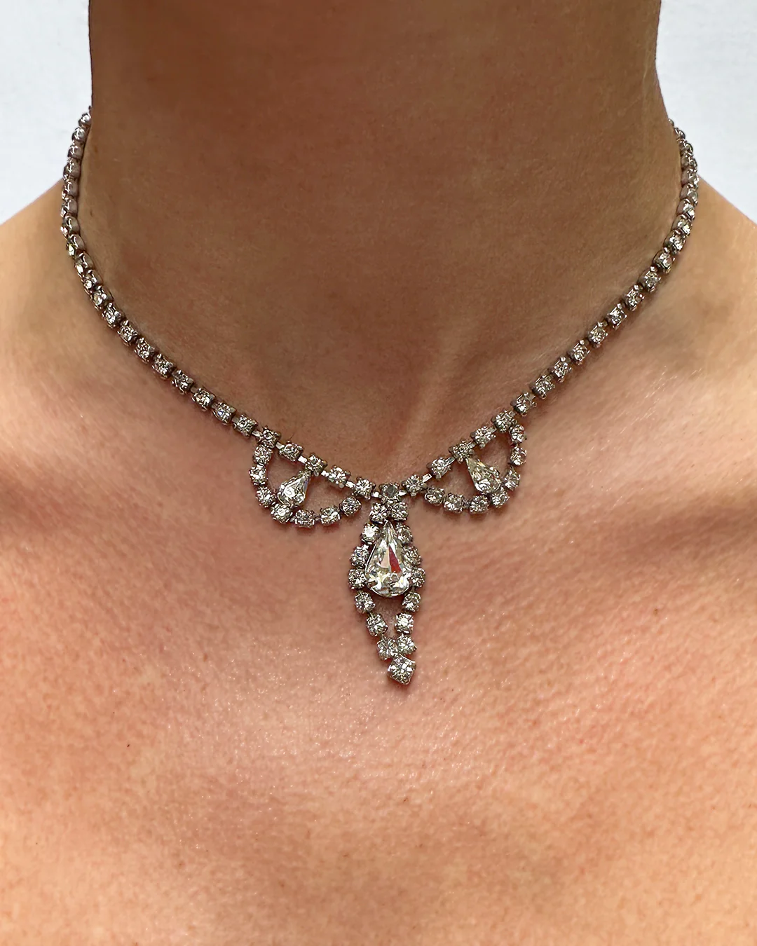 40s Diamanté Necklace And Earclips Parure - Image 5
