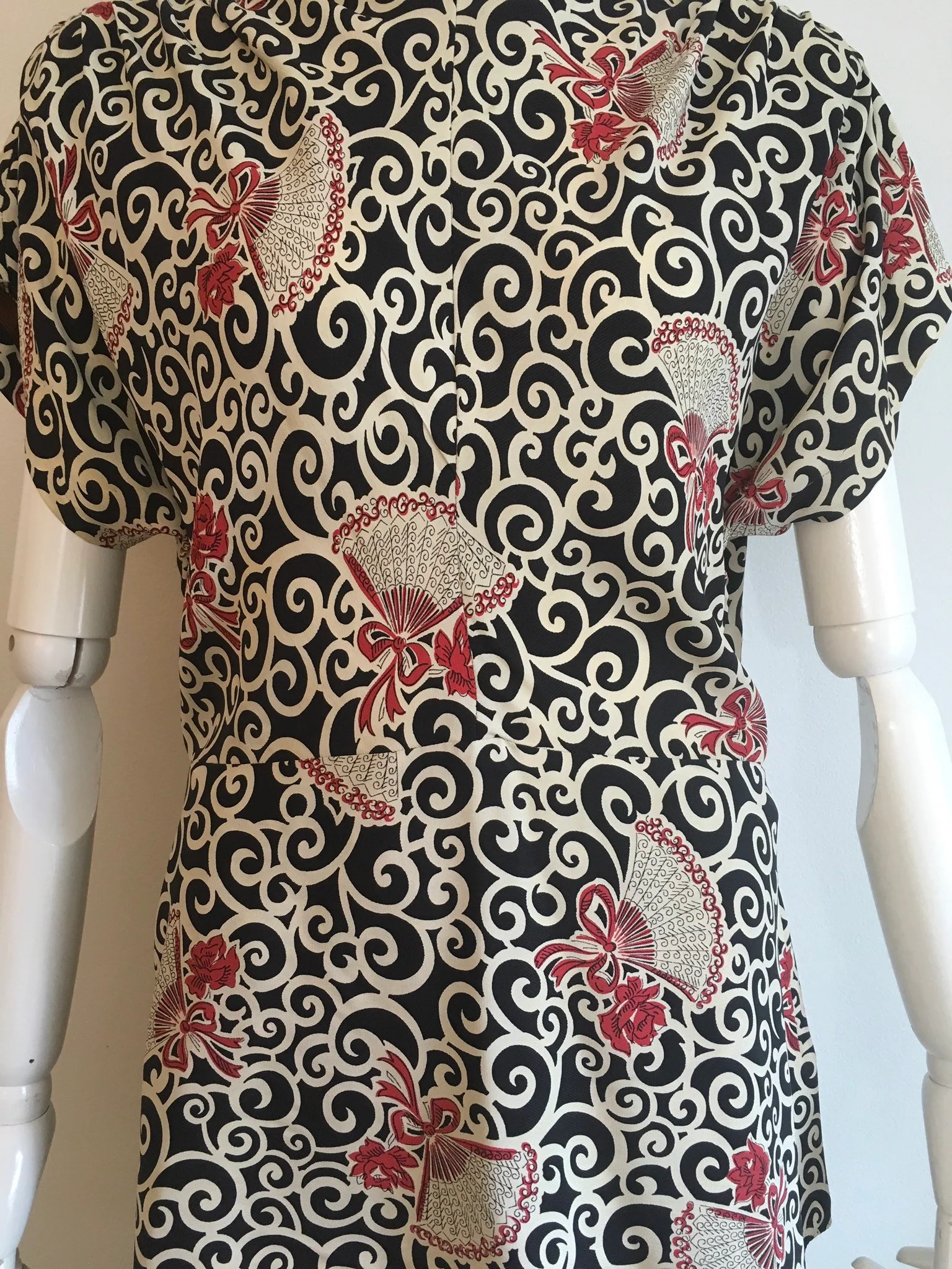 40's Fan Novelty Print Blouse and Skirt Set - Image 6