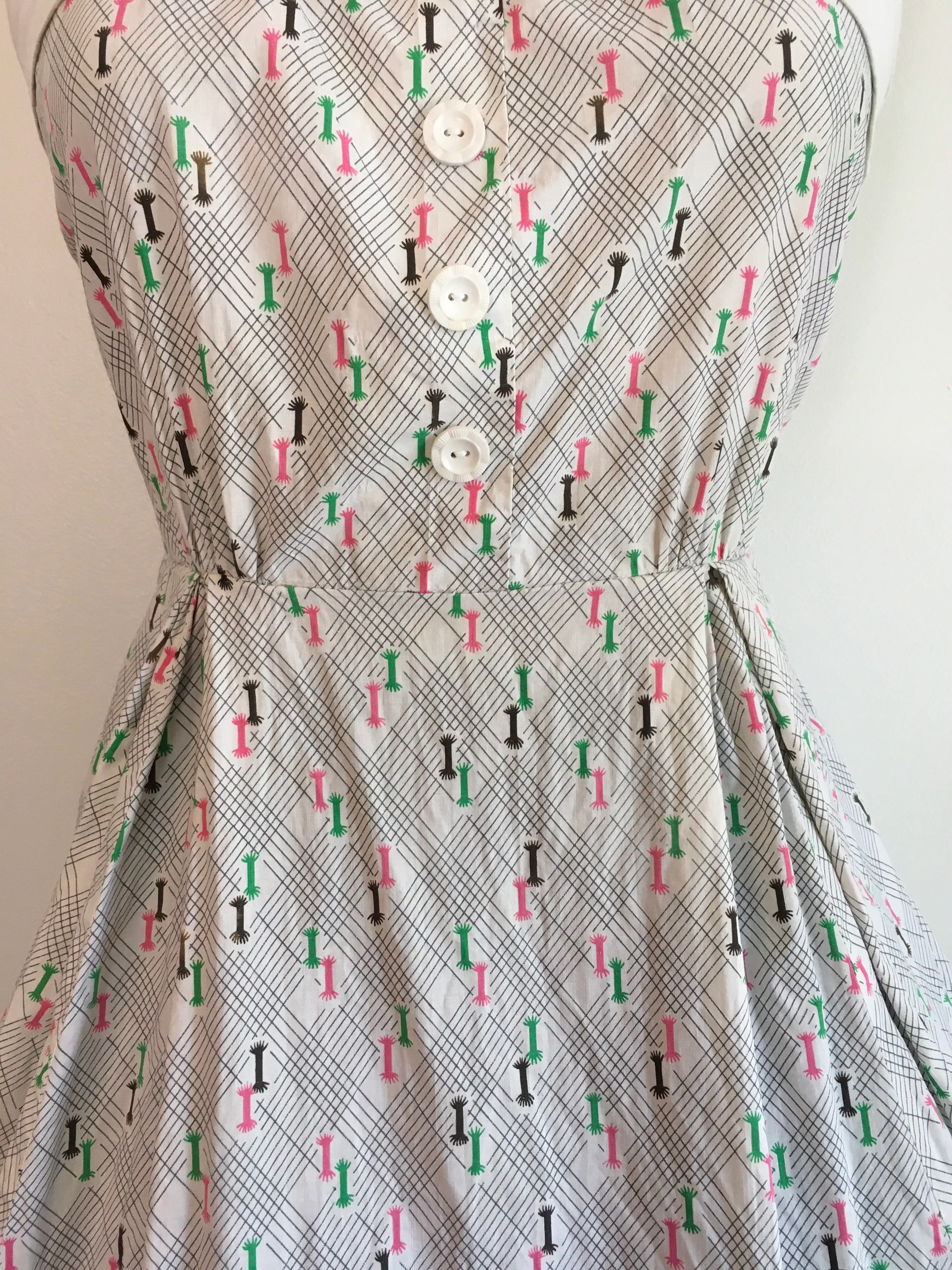 40's Gray and White Plaid Summer Sundress with Floral Print - Image 3