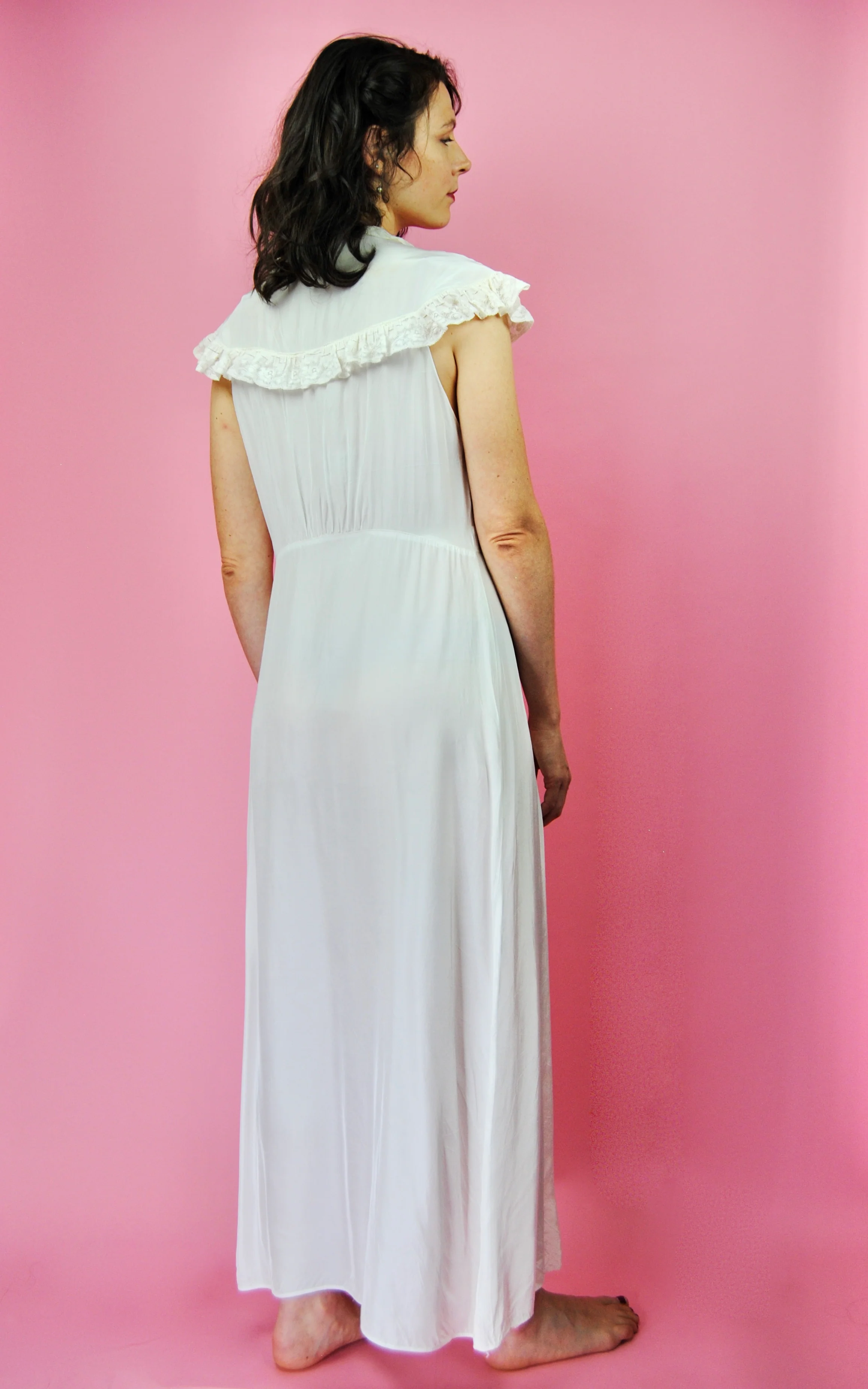 40s Off White Bridal Night Gown With Lace Detailing By Trillium - Image 8