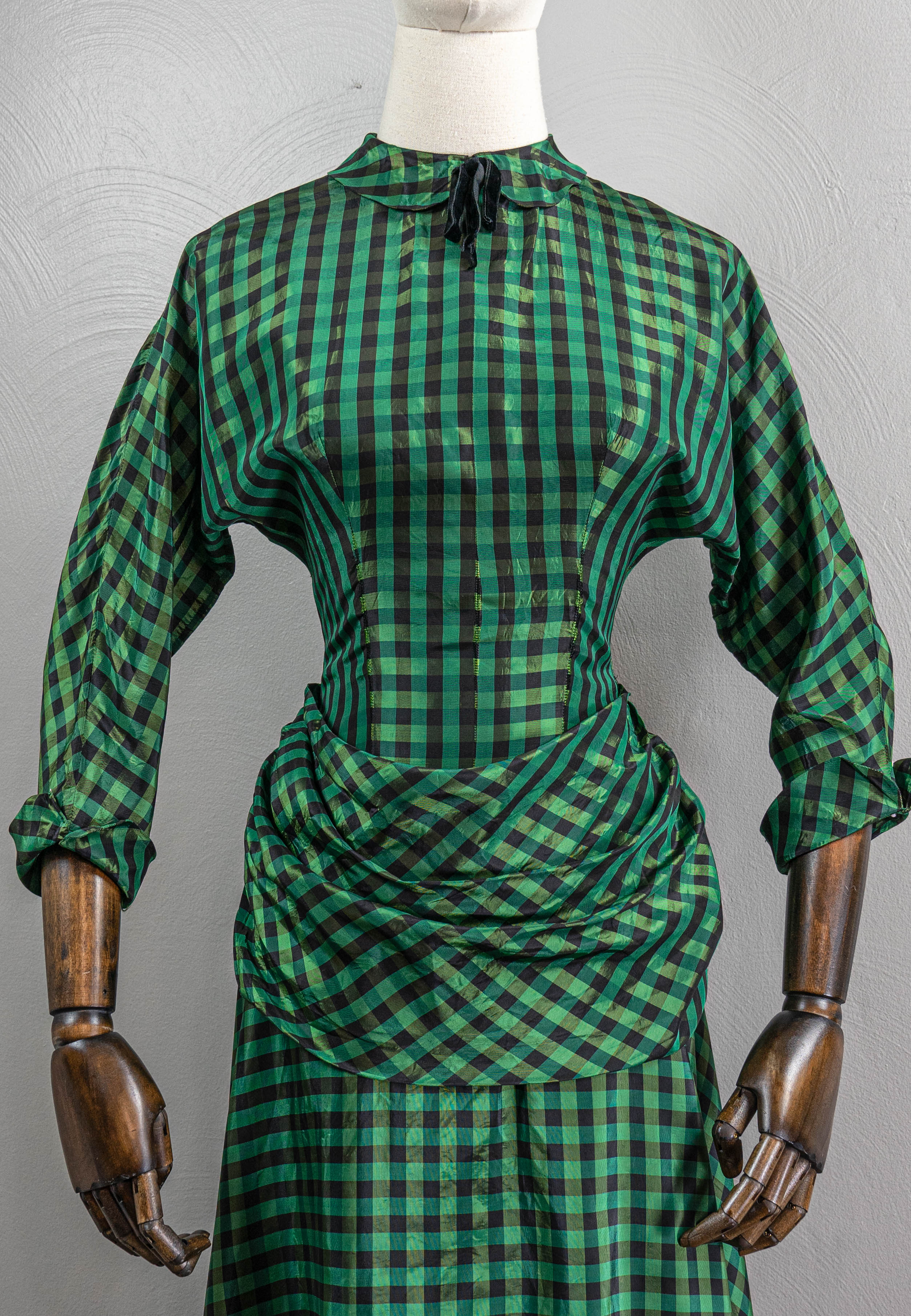40s Plaid Taffeta Evening Gown Victorian Styled Bustle - Image 6