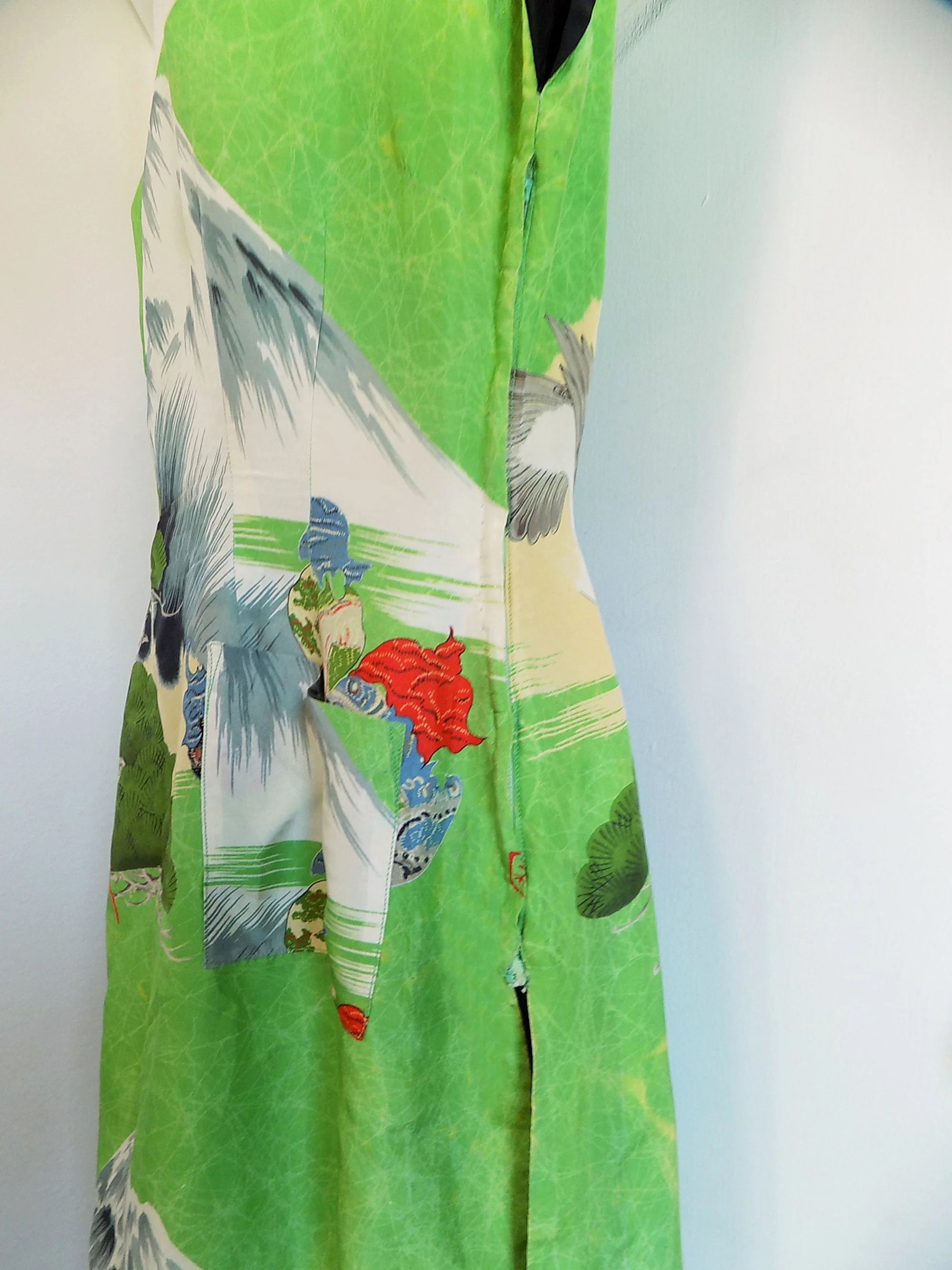 40s Rare Cheongsam Silk Dress From The Royal Hawaiian Hotel M-L by Pauline Lake - Image 9