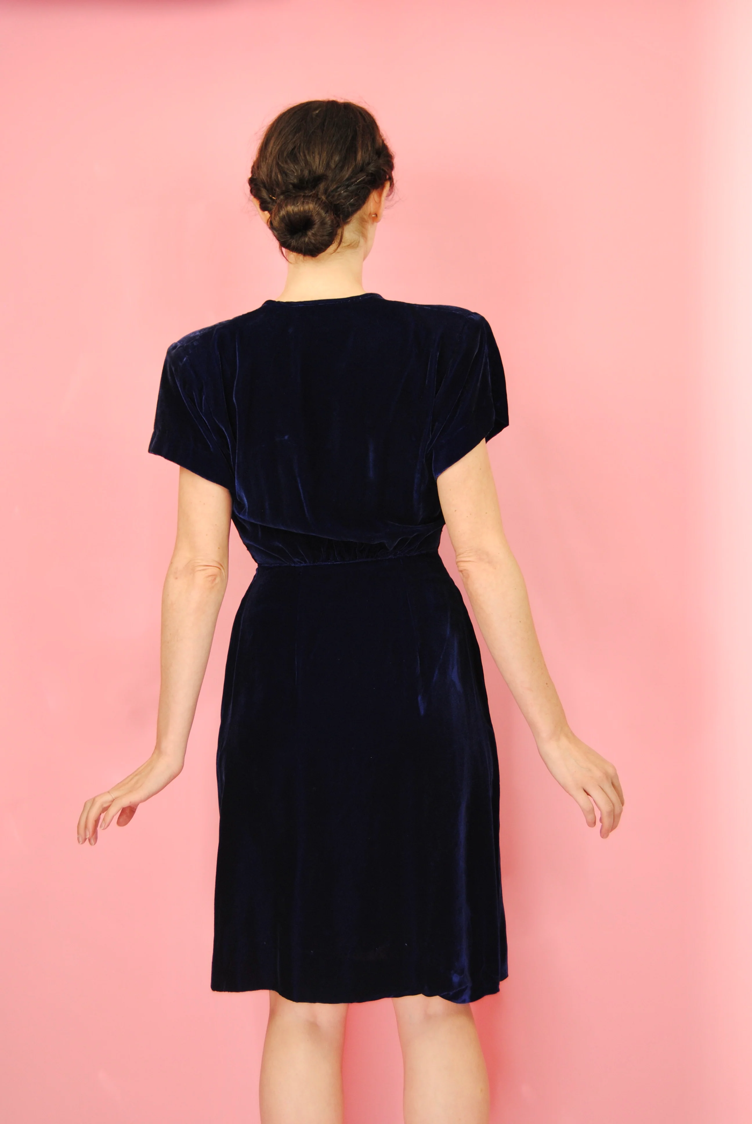 40s Saphire Blue Velvet Holiday Party Dress By Ellen Kaye - Image 7