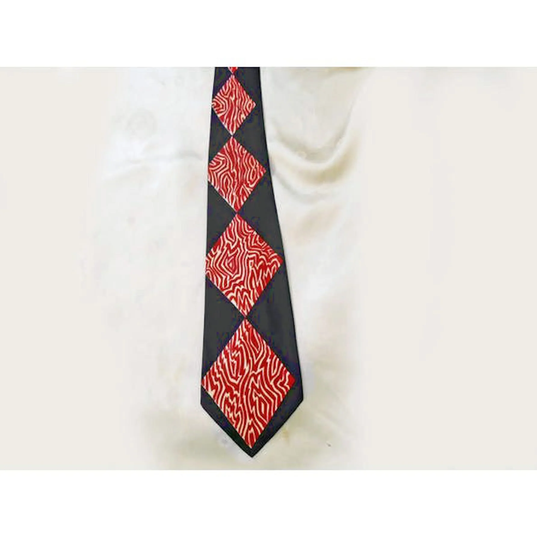40s Silk Necktie Mid Width Tie With Funky Abstract By Halle Bros. - Image 5