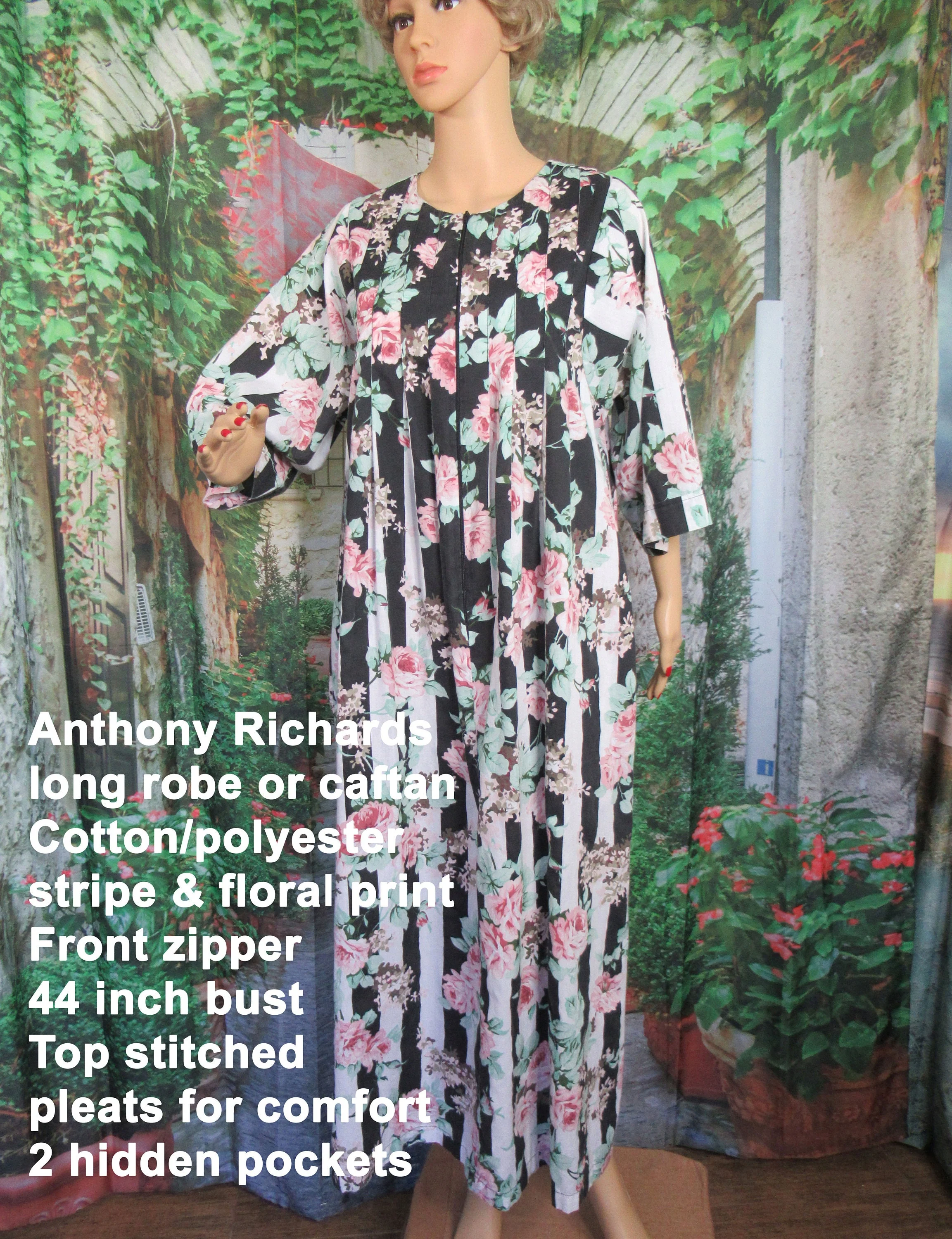 44 Bust Long Robe / Caftan Anthony Richards Cotton/polyester Stripe and Floral Print, Front Zipper, Top Stitched Pleats, 2 Hidden Pockets - Image 7