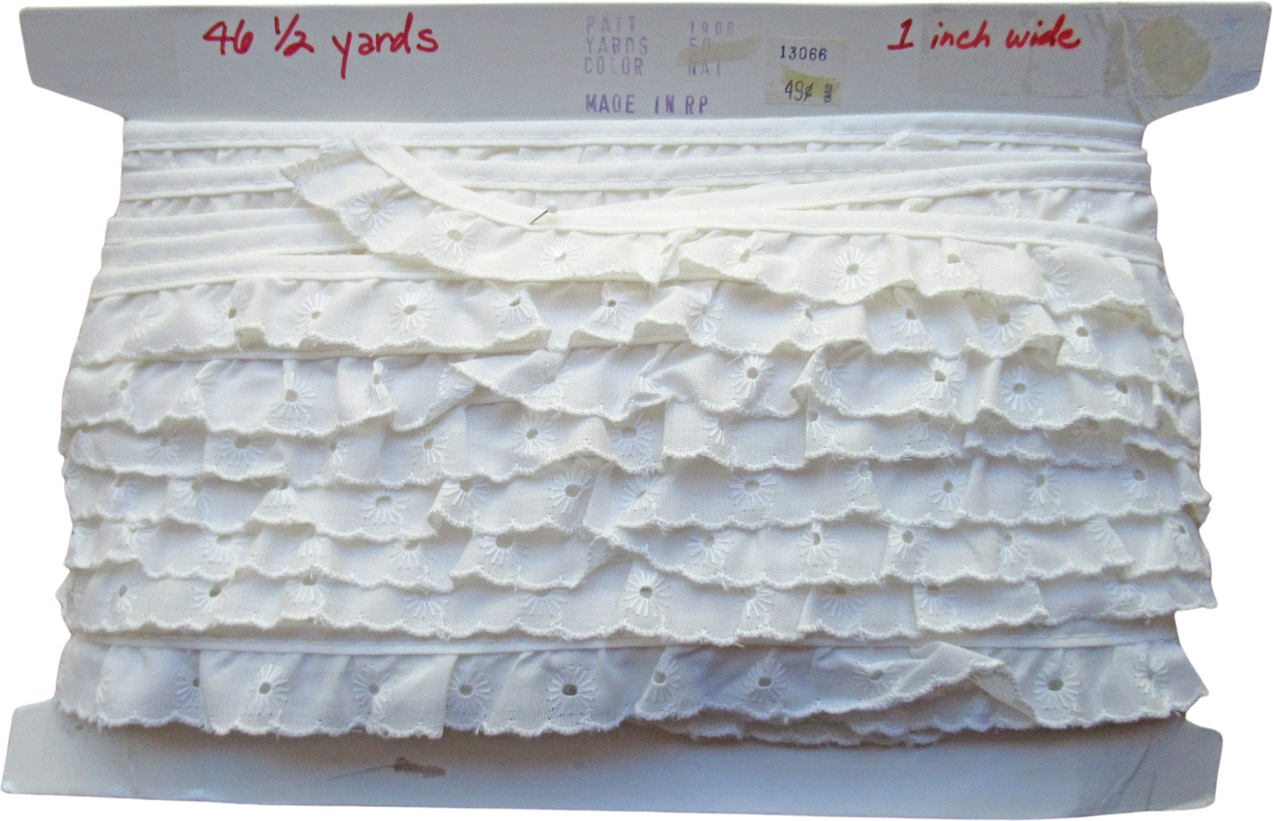 46 Yards Nos Lace 1 Inch Wide, Scalloped Edge, White Floral Softly Ruffled, Made In Philippines, Uncut On Original Cardboard Roll