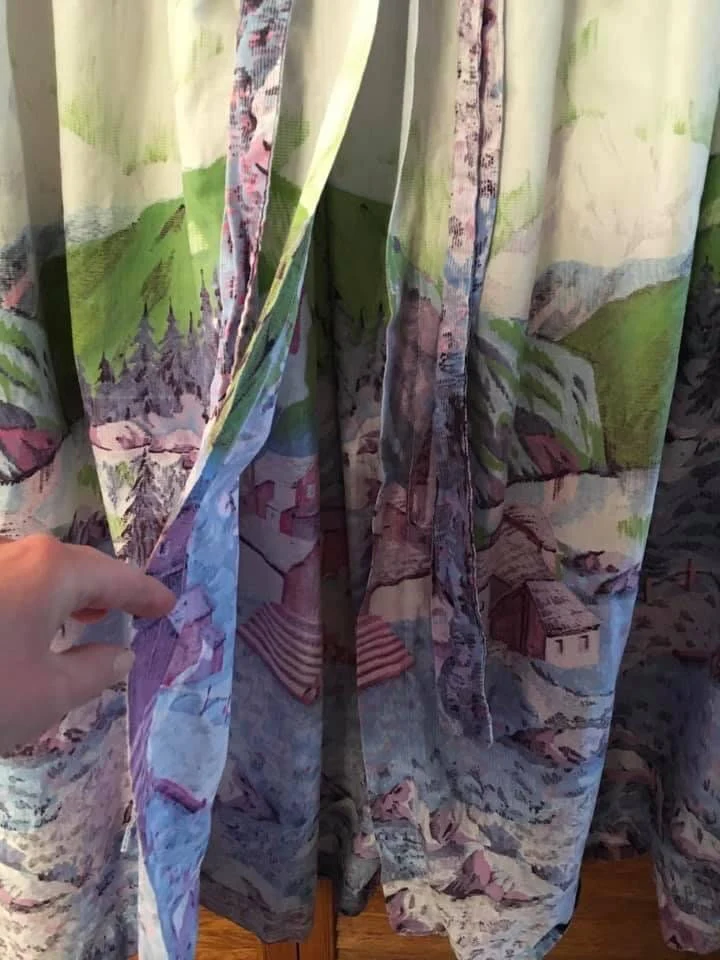 50’s Cabin Mountain Scene Print Cotton Pleated Skirt - Image 5