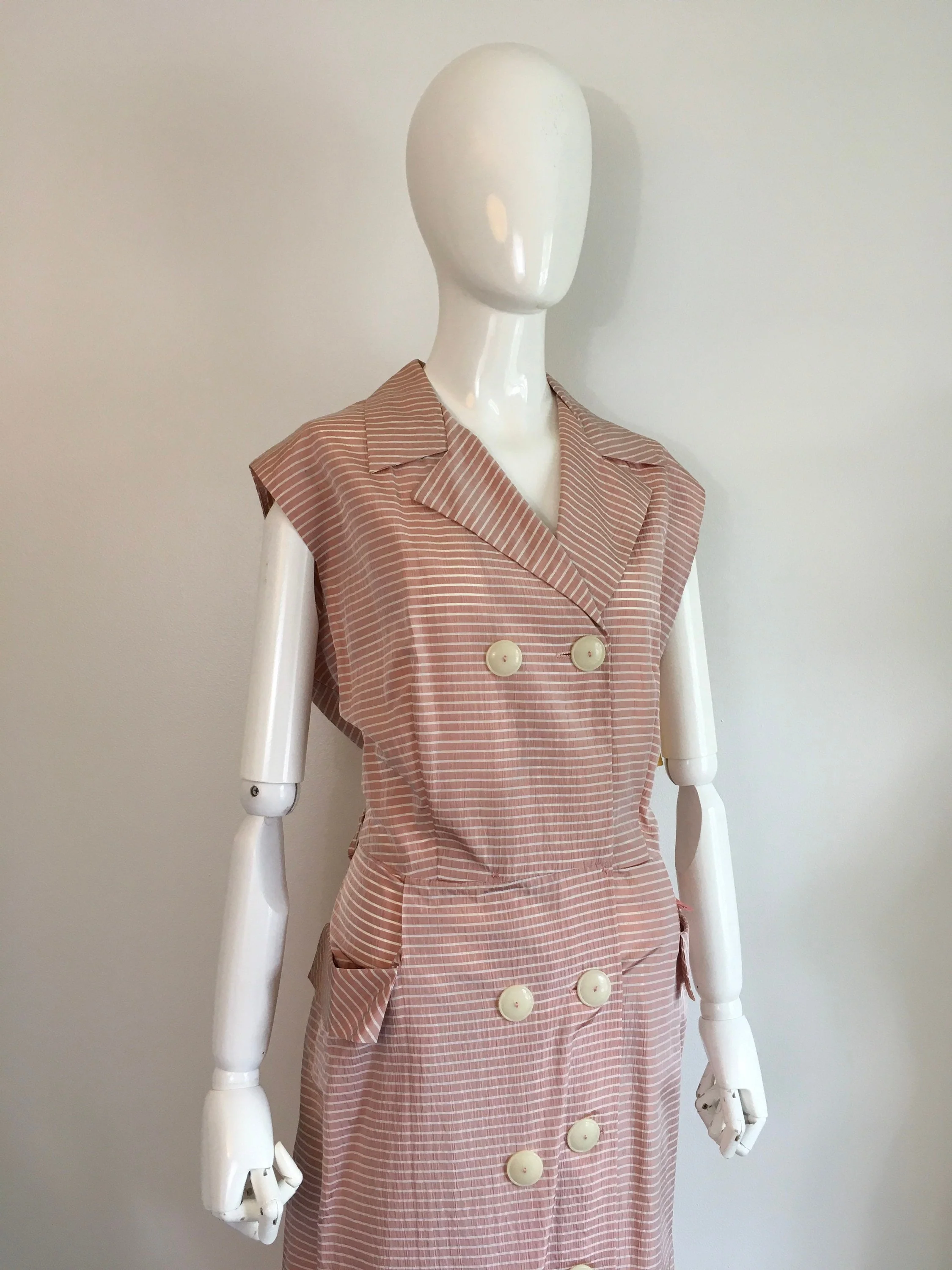 50’s Striped Button Down Sleveeless Summer Dress - Image 4
