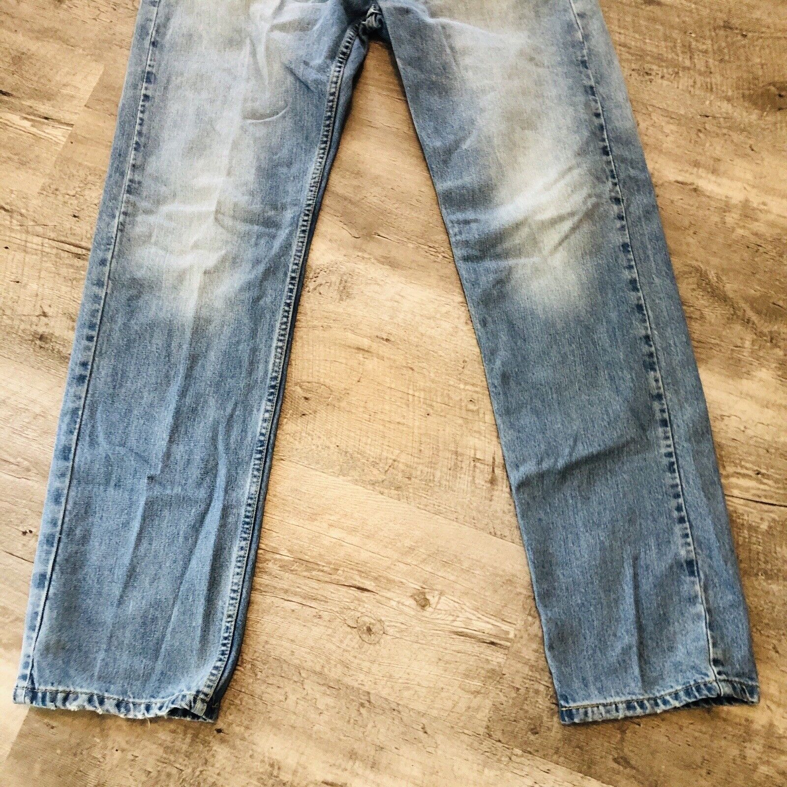 505 Men's Jeans 34 X 34 Regular Fit Straight Leg Light Blue Denim Red Tab by Levi's - Image 11