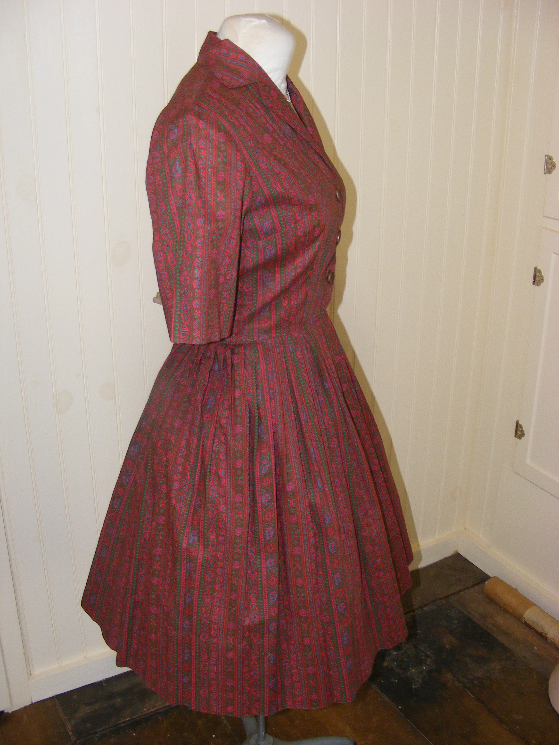 50s Day Dress Paisley Pleated Skirt Cinched Waist - Image 6