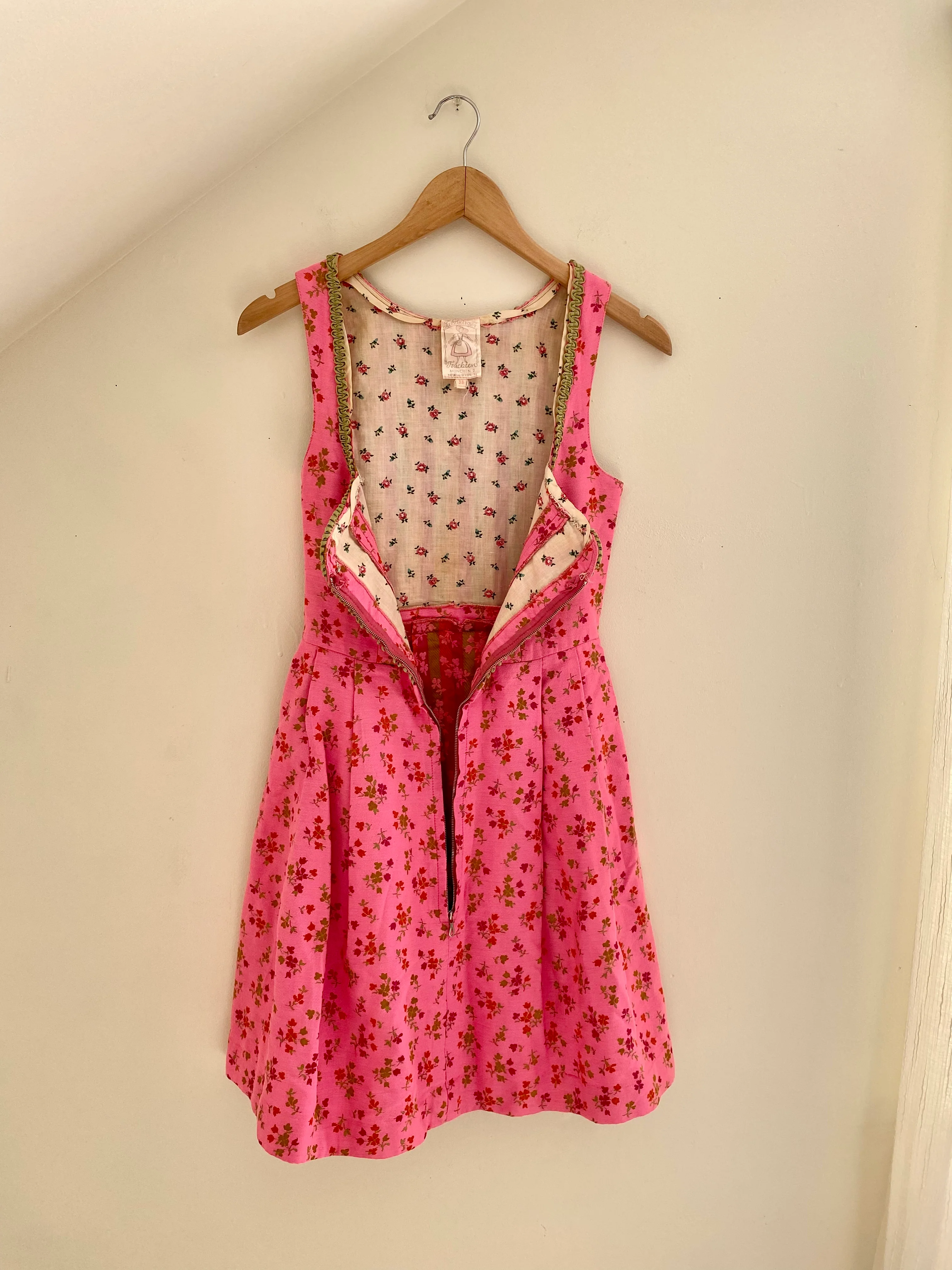 50s/60s Authentic Austrian-made Dirndl By Salzburger Trachten - Image 6