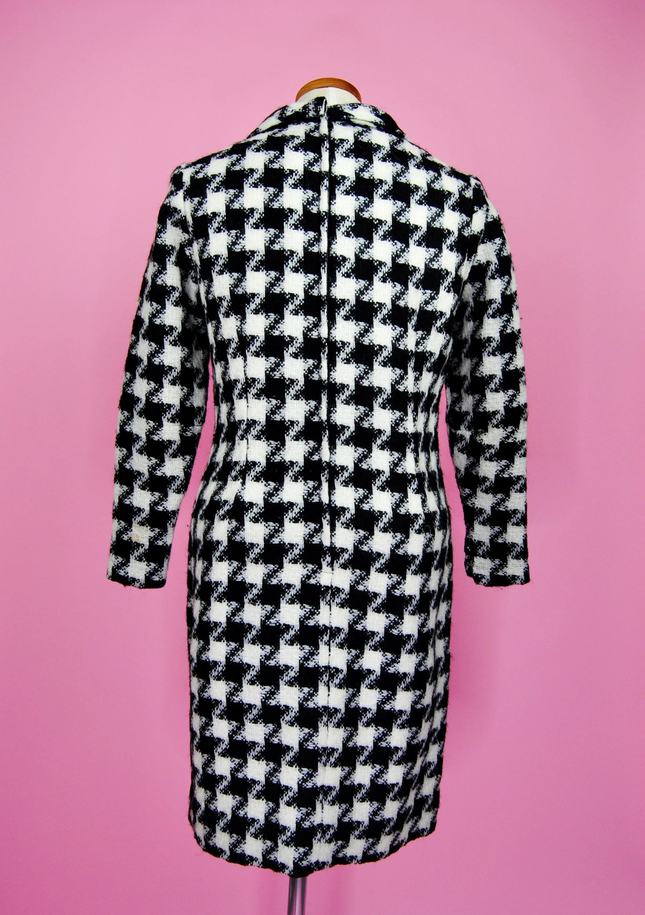 50s/60s Black And White Houndstooth Dress With Belt By Betty Barclay - Image 16