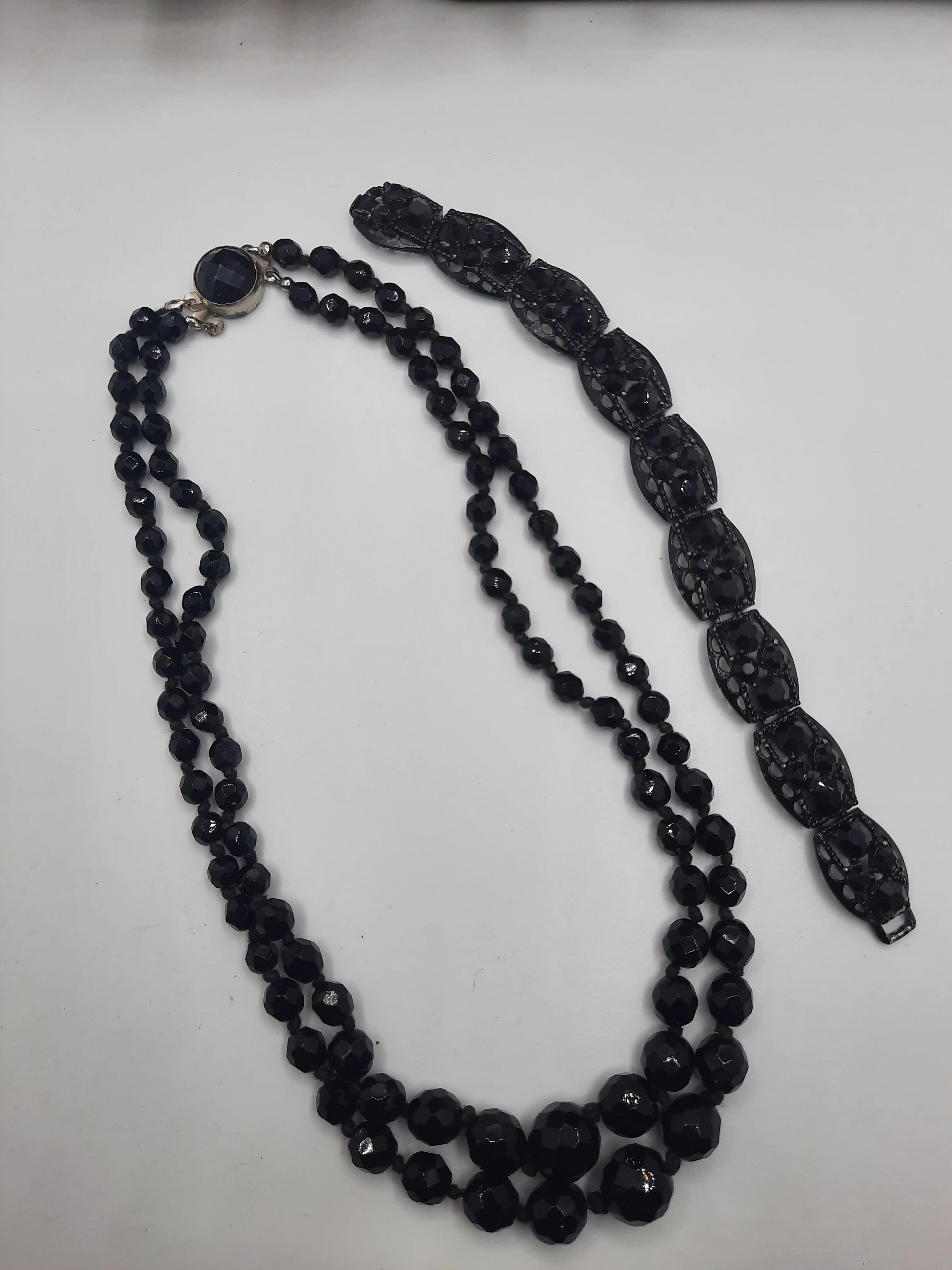 50s/60s Black Crystal Necklace And Bracelet Set - Image 9