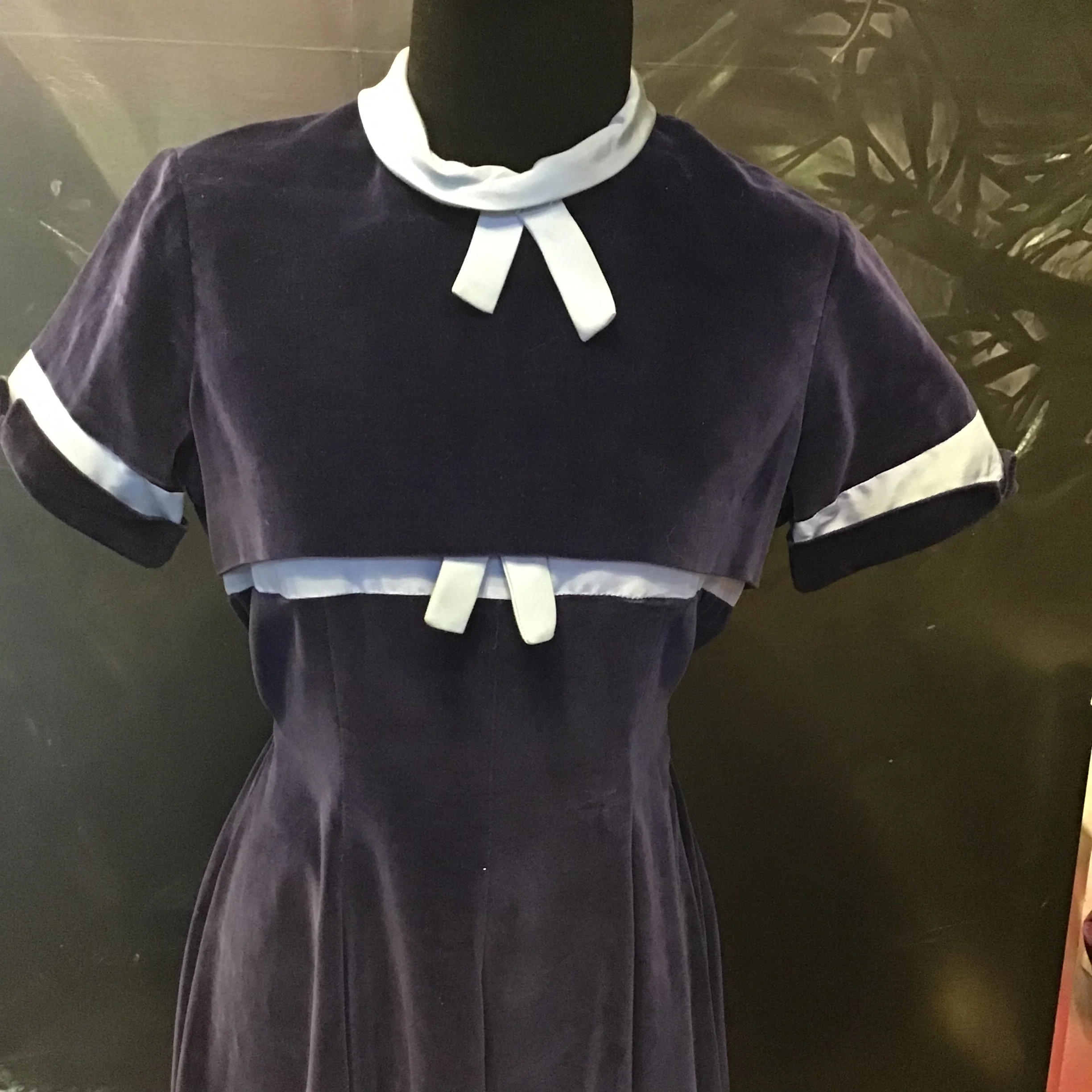 50s/60s Blue Velvet Dress - Image 5