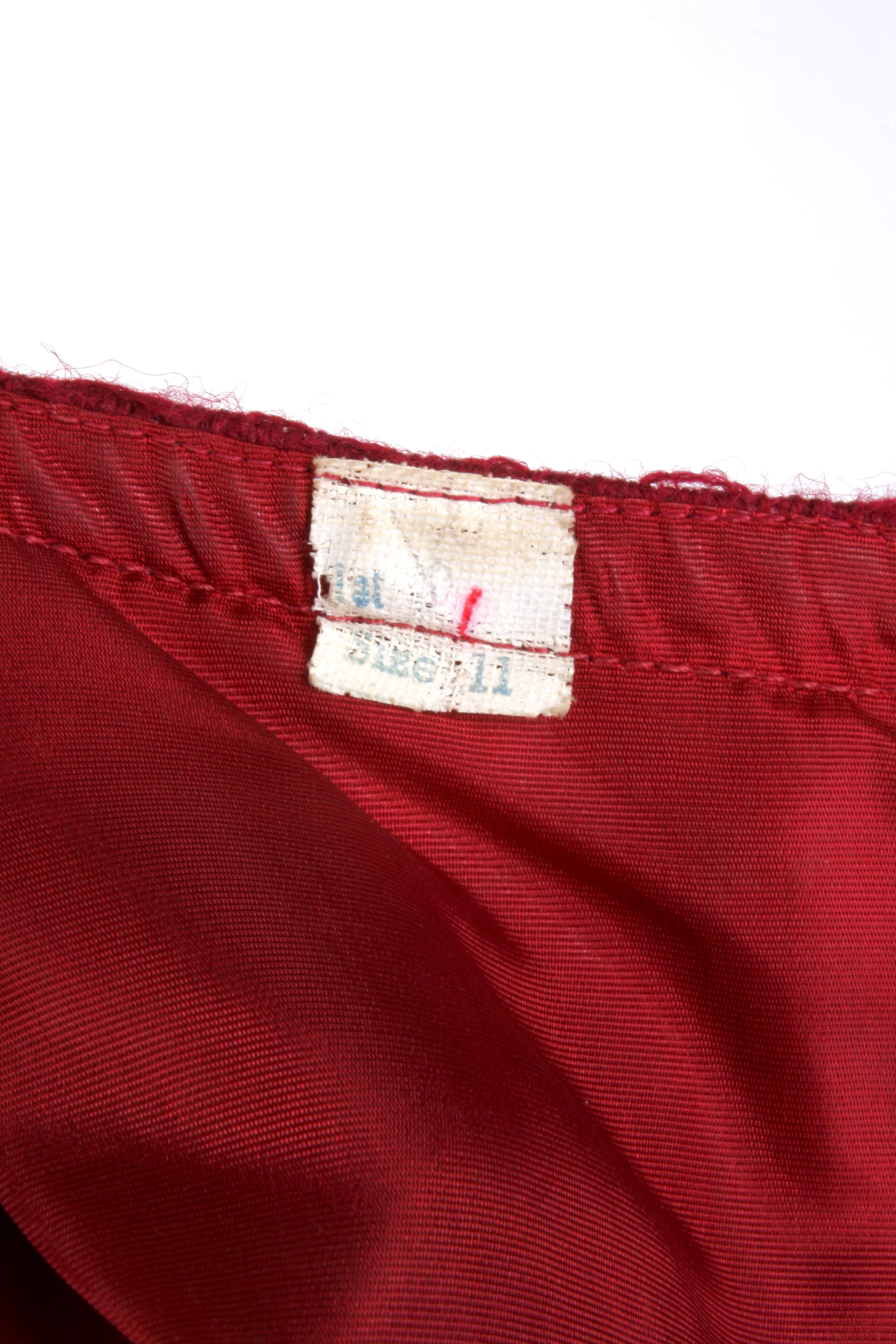 50s/60s Burgundy Red Woven Simple Sheath Knee Dress - Image 7