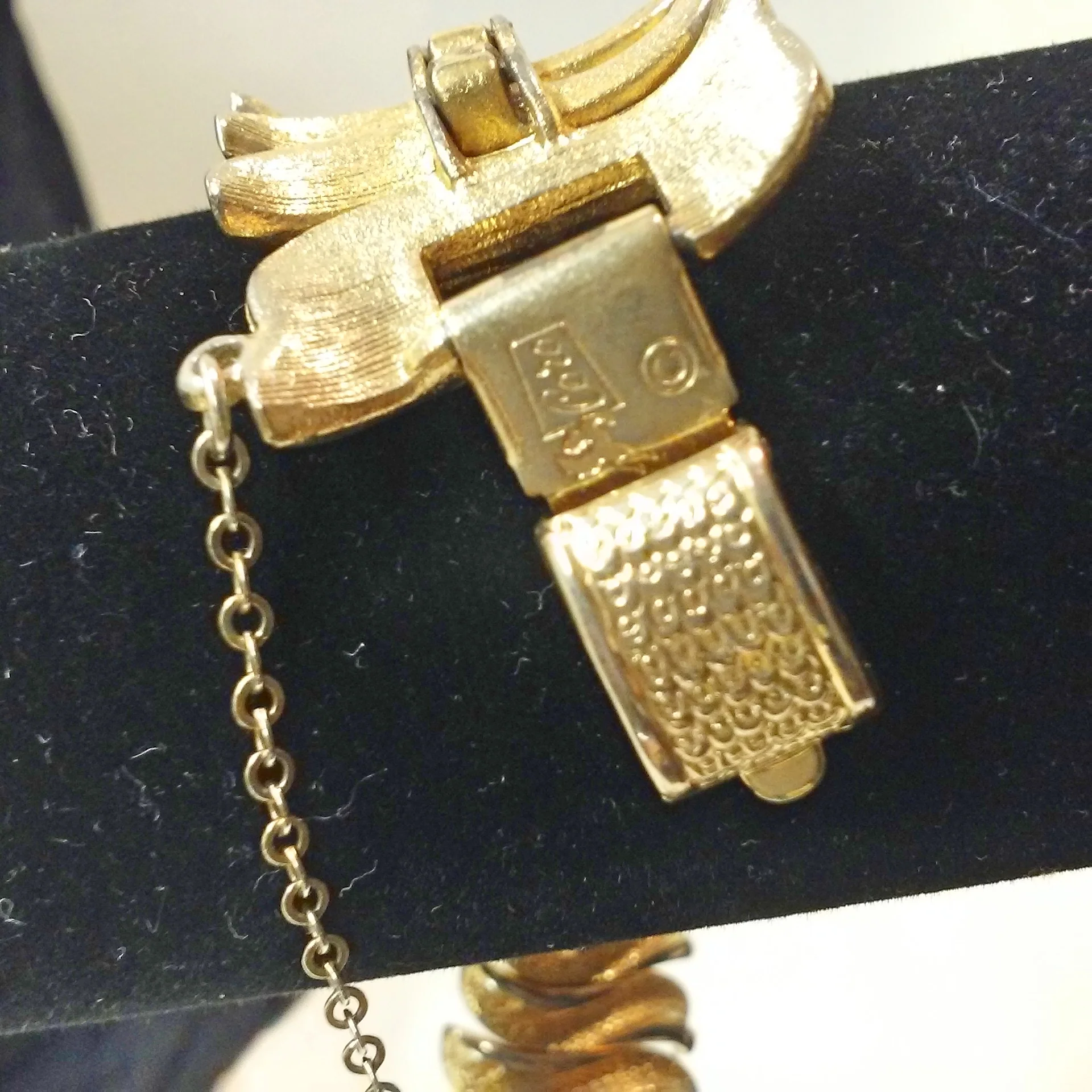50s/60s Chunky S-link Choker Bracelet Goldtone Mod Glam By Coro Fashion Jewelry 2-Pc Matching Set - Image 9