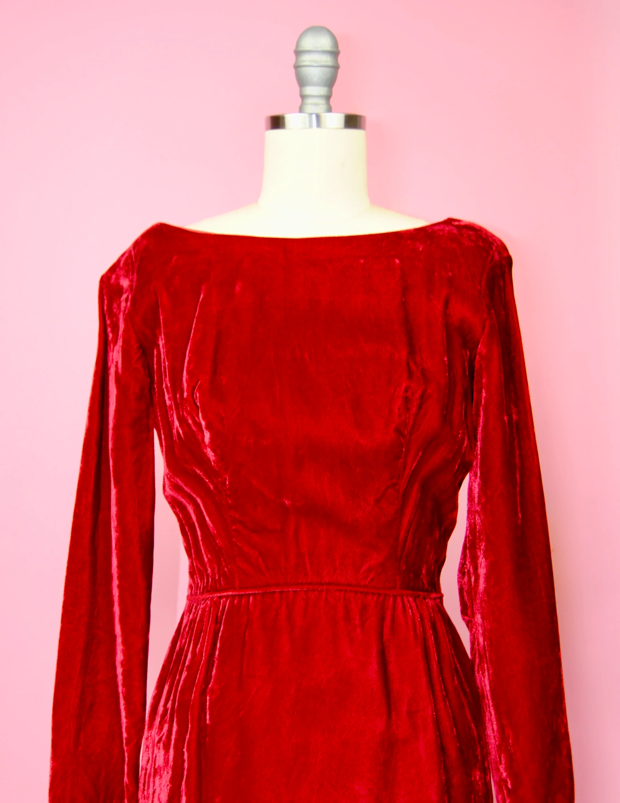 50s/60s Crushed Red Velvet Cocktail Holiday Dress - Image 12