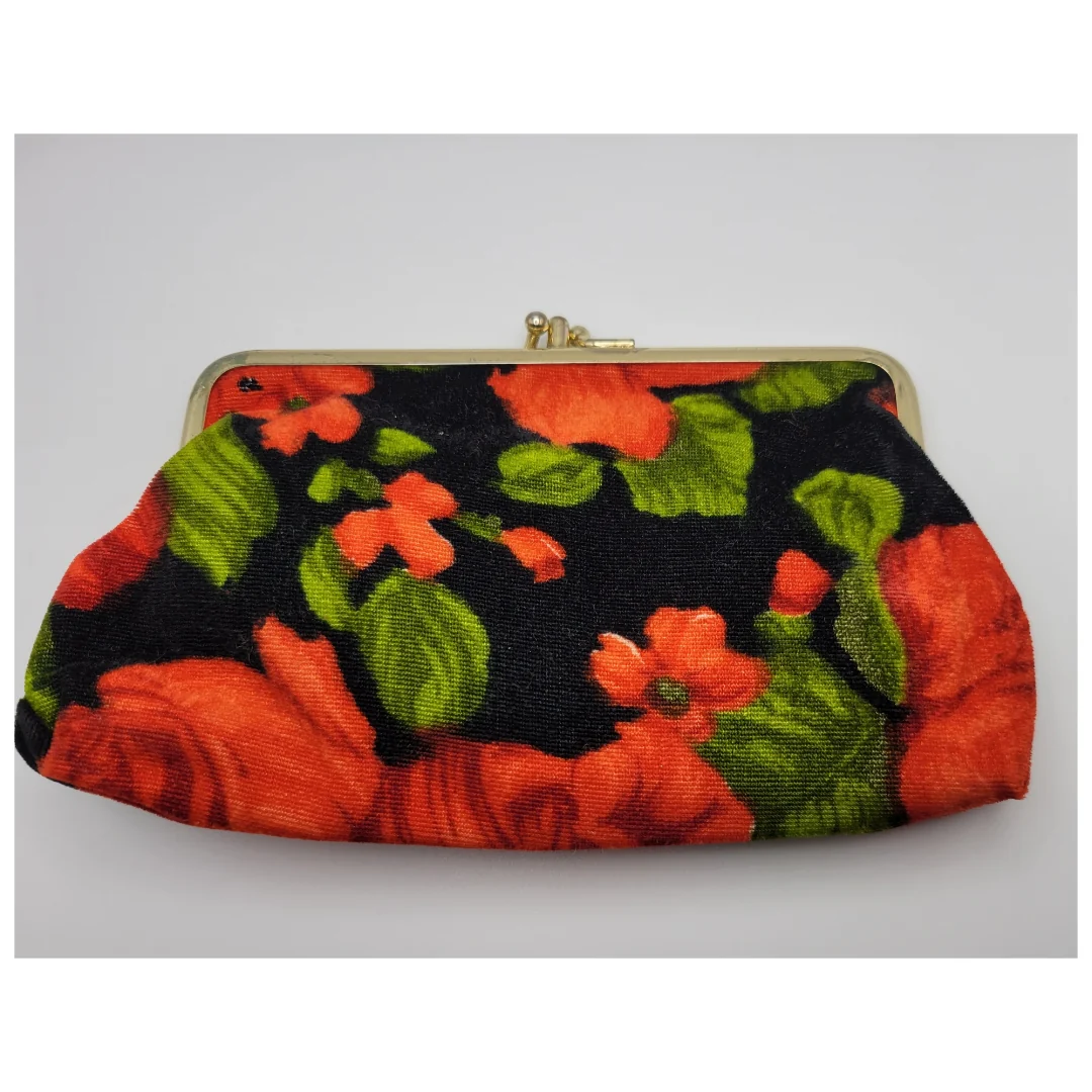 50s/60s Deadstock Rose Velvet Clutch - Image 5