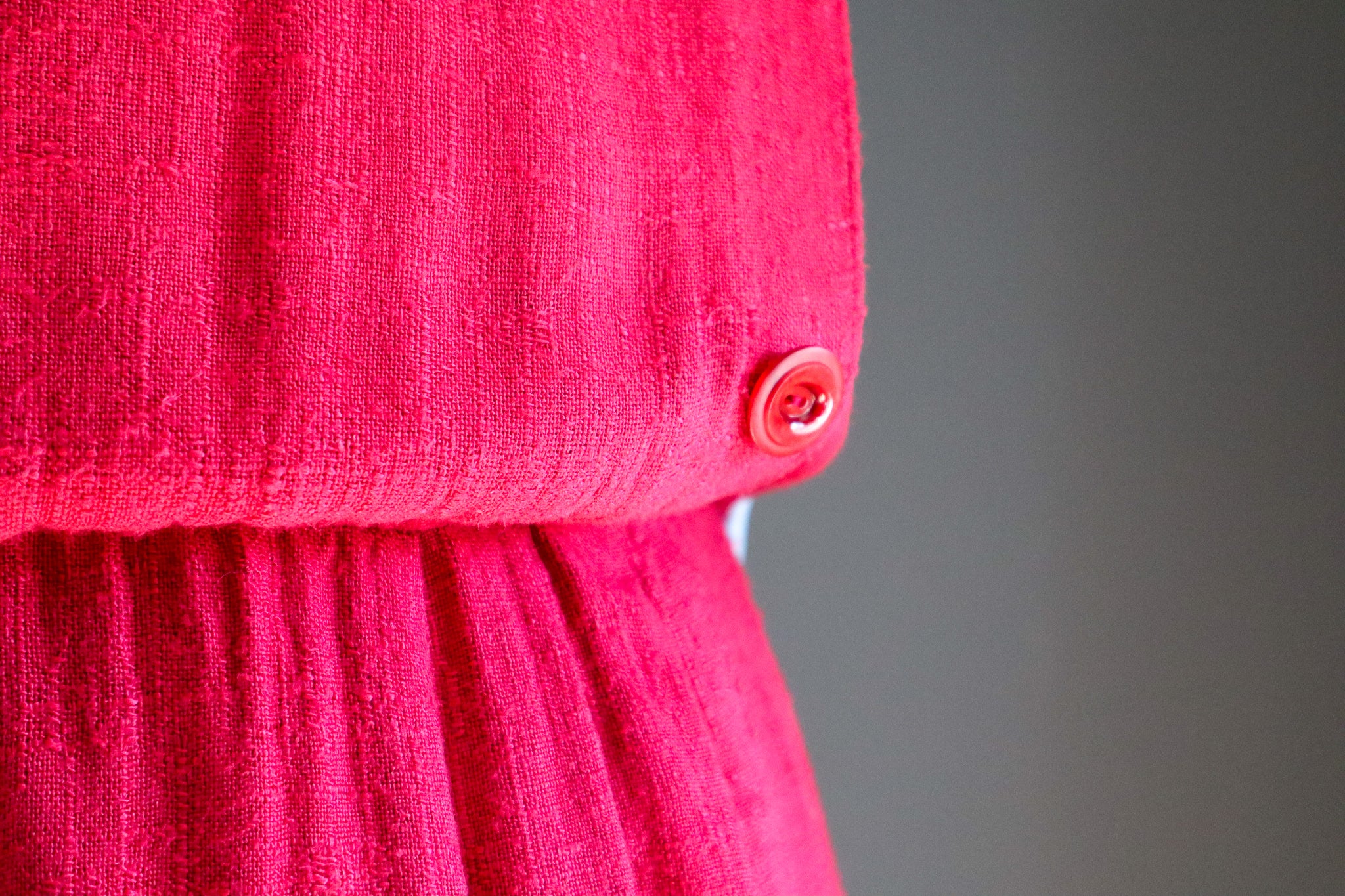 50s/60s Deep Red Hopsack Linen Sleeveless Jumper Dress - Image 7