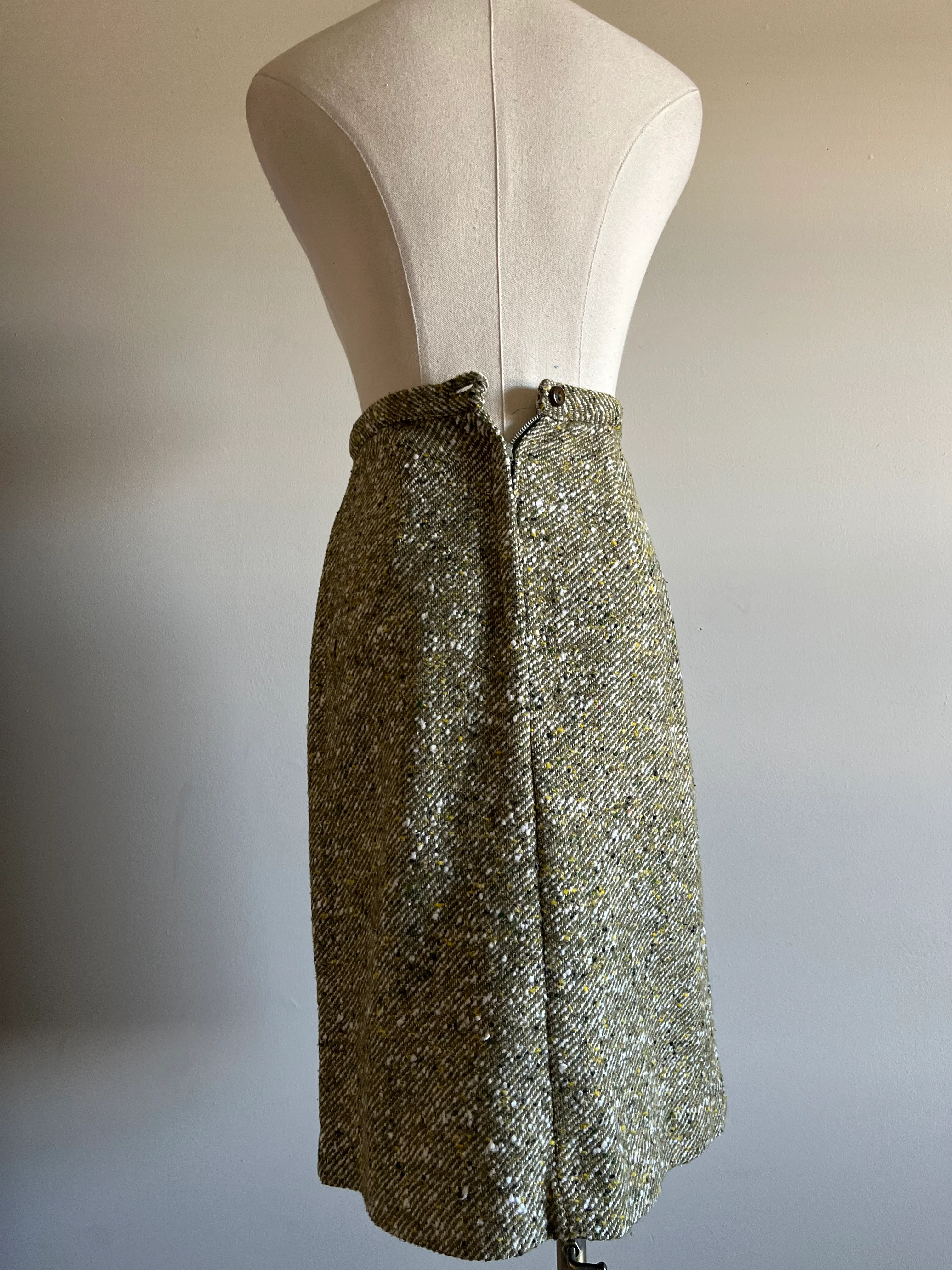 50s/60s Earthy Green Tweed Wood Pencil Skirt Union Made - Image 6