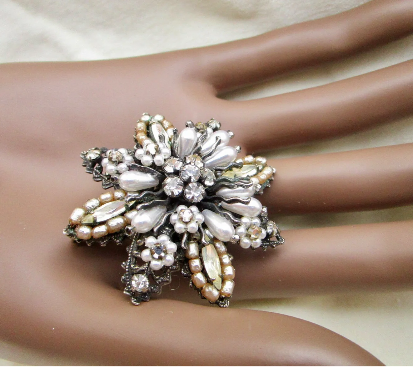 50s/60s Floral Pendant Brooch In White Black, Silver By Originals by Robert - Image 3