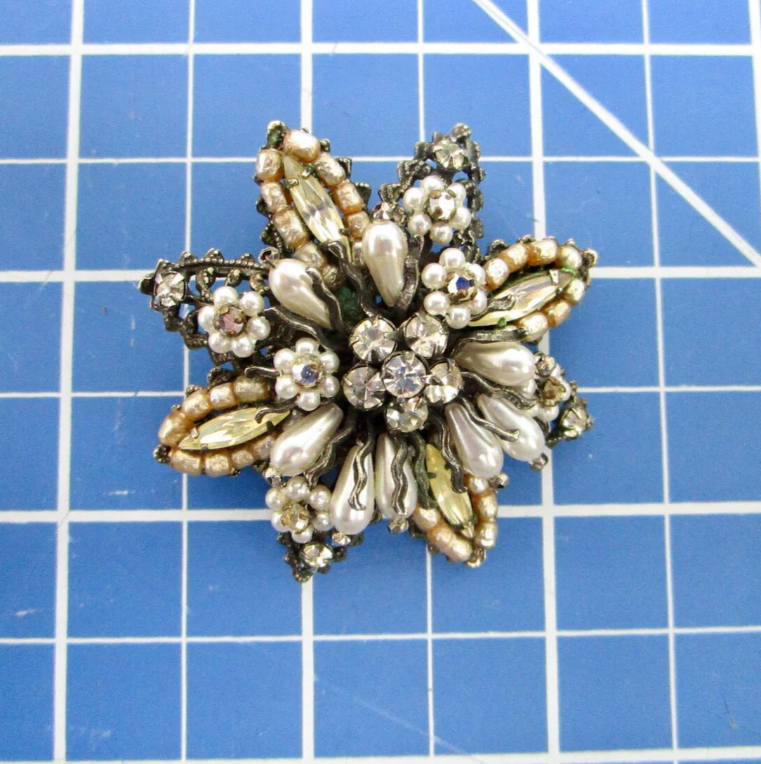 50s/60s Floral Pendant Brooch In White Black, Silver By Originals by Robert - Image 7