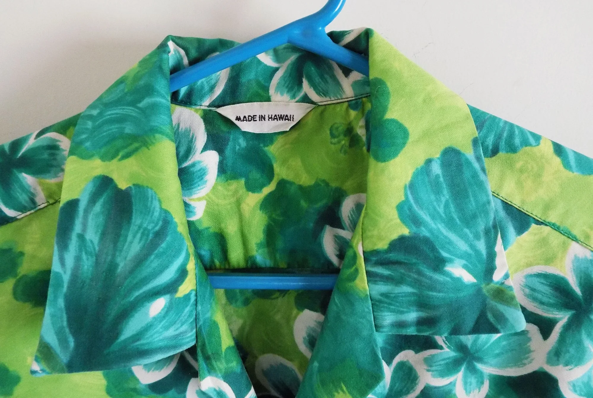50s 60s Green and Turquoise Floral Hawaiian Shirt Made In Hawaii Cotton Metal Buttons - Image 3