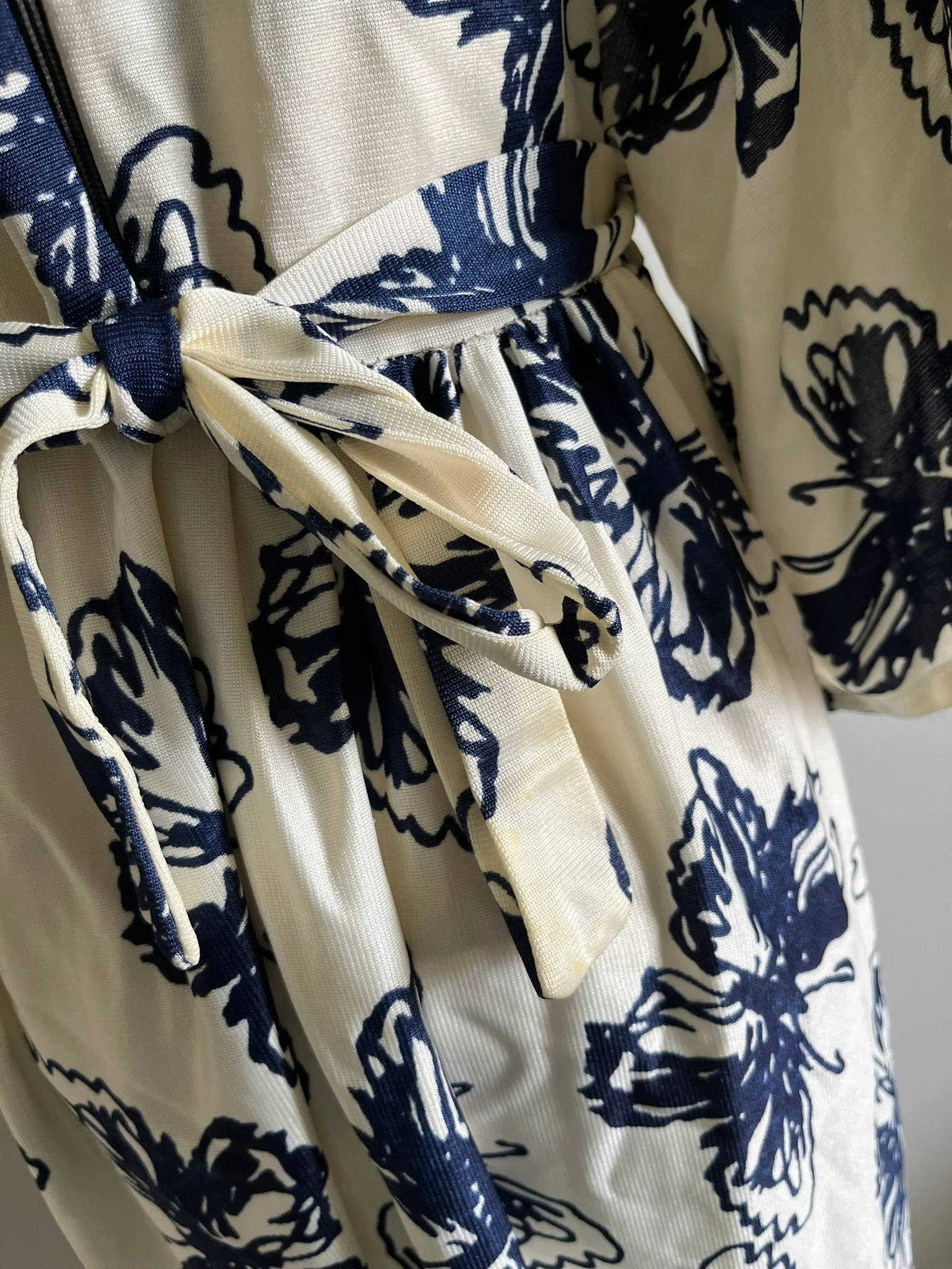 50s/60s Homemade Butterfly Print Empirewaist Dress - Image 10
