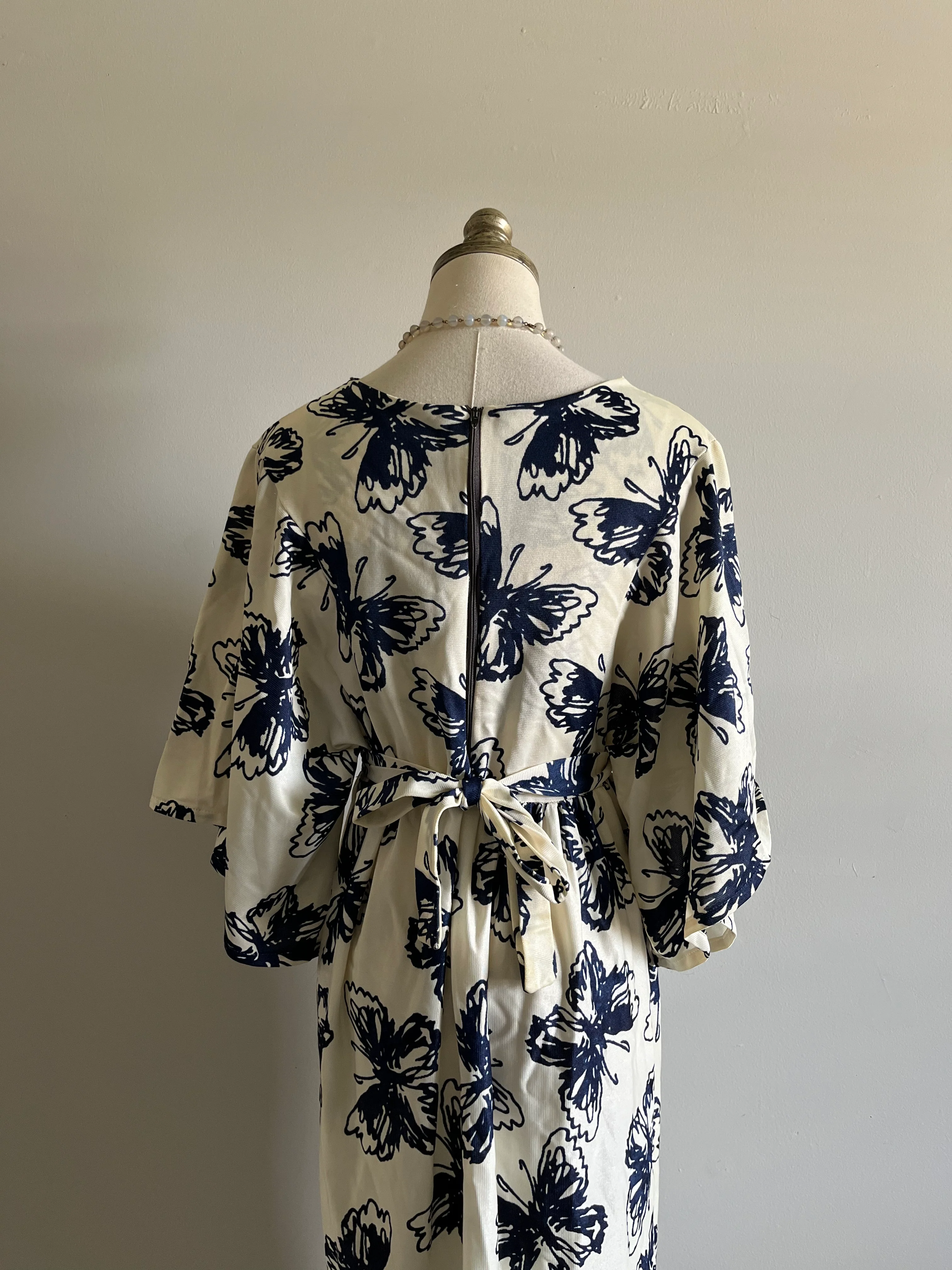 50s/60s Homemade Butterfly Print Empirewaist Dress - Image 9