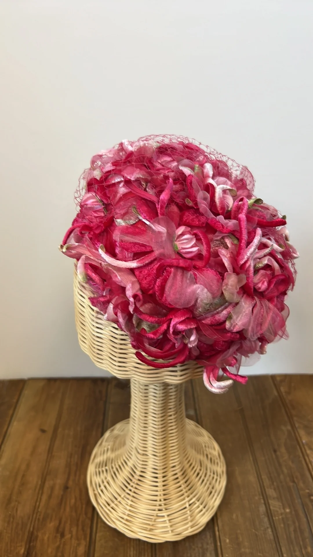 50s/60s Ladies Floral Pillbox Hat - Image 3