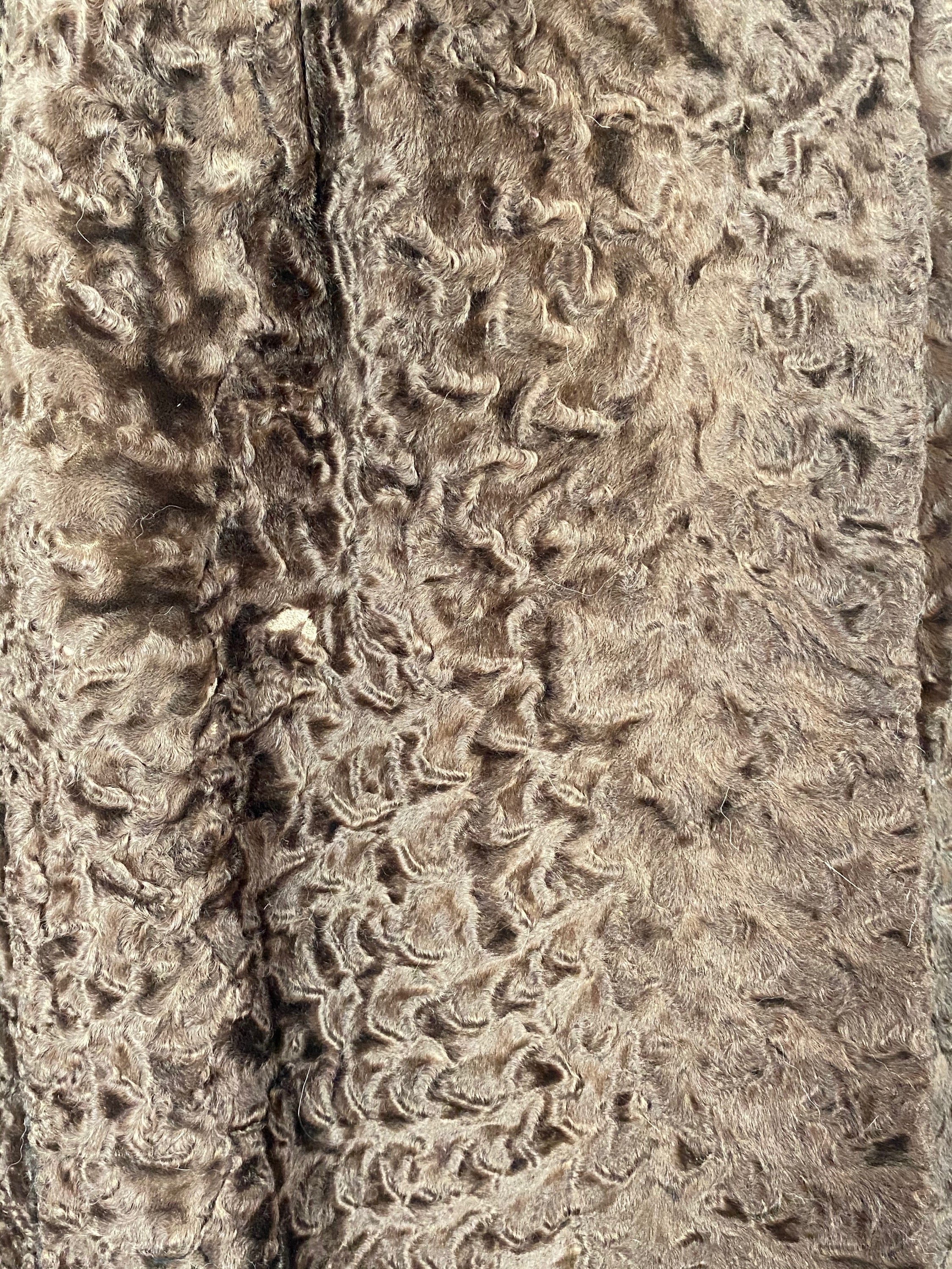 50s/60s Lamb Fur Coat - Image 4