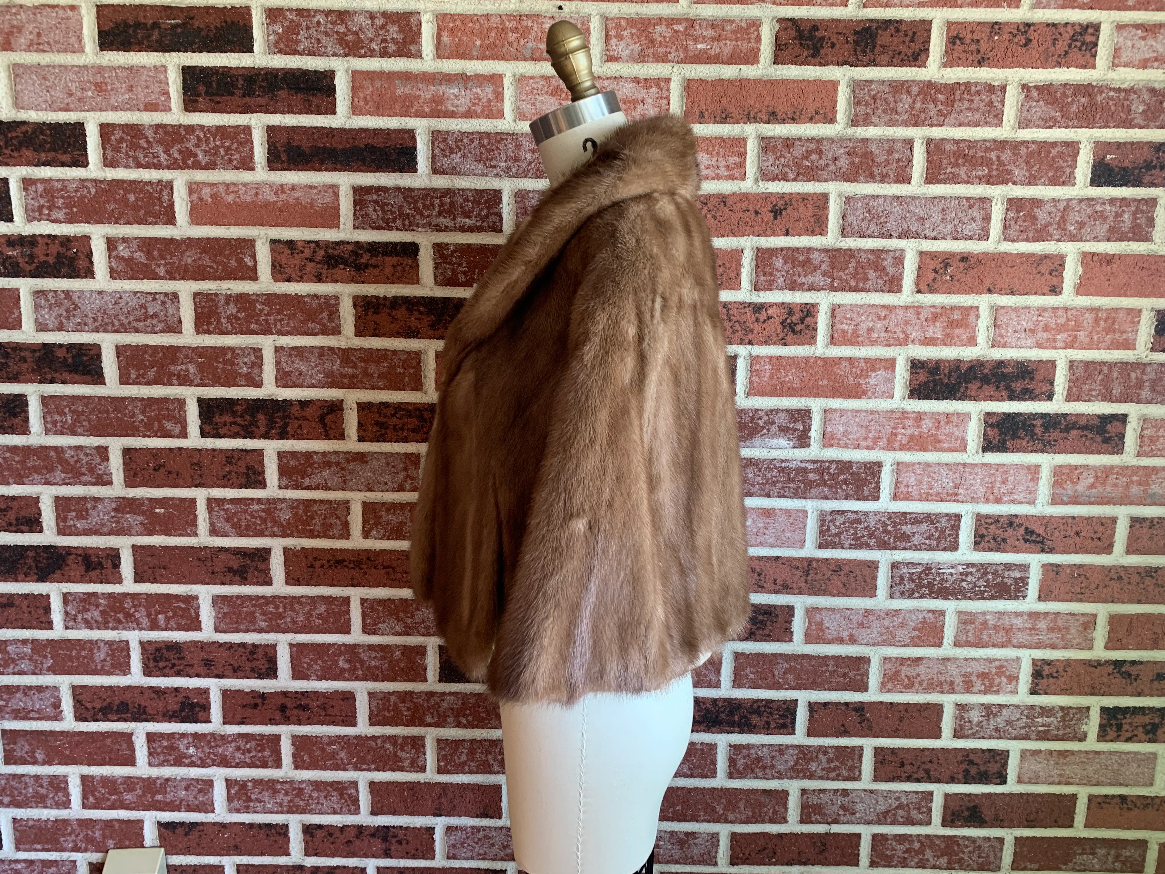 50s/60s Light Brown Bridal Wedding Mink Fur Cape Stole - Image 4
