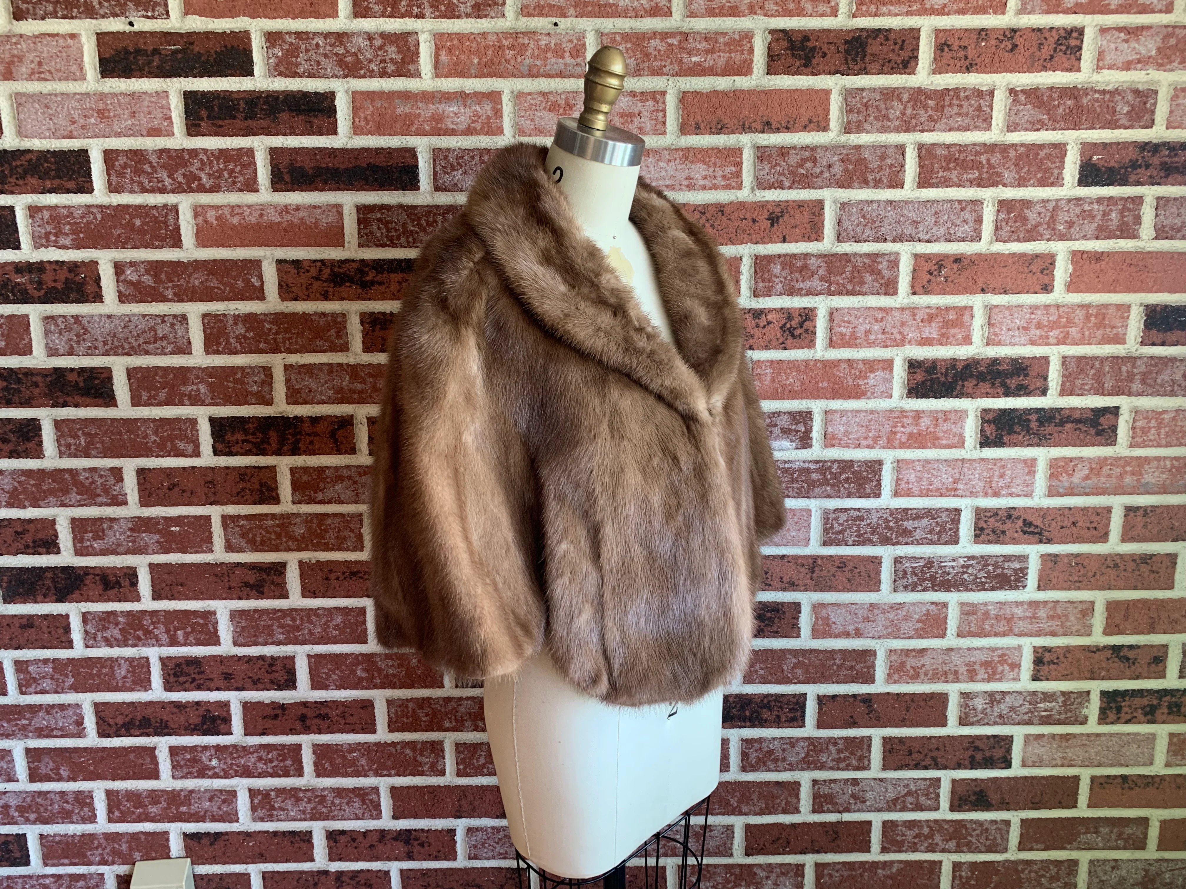 50s/60s Light Brown Bridal Wedding Mink Fur Cape Stole - Image 8