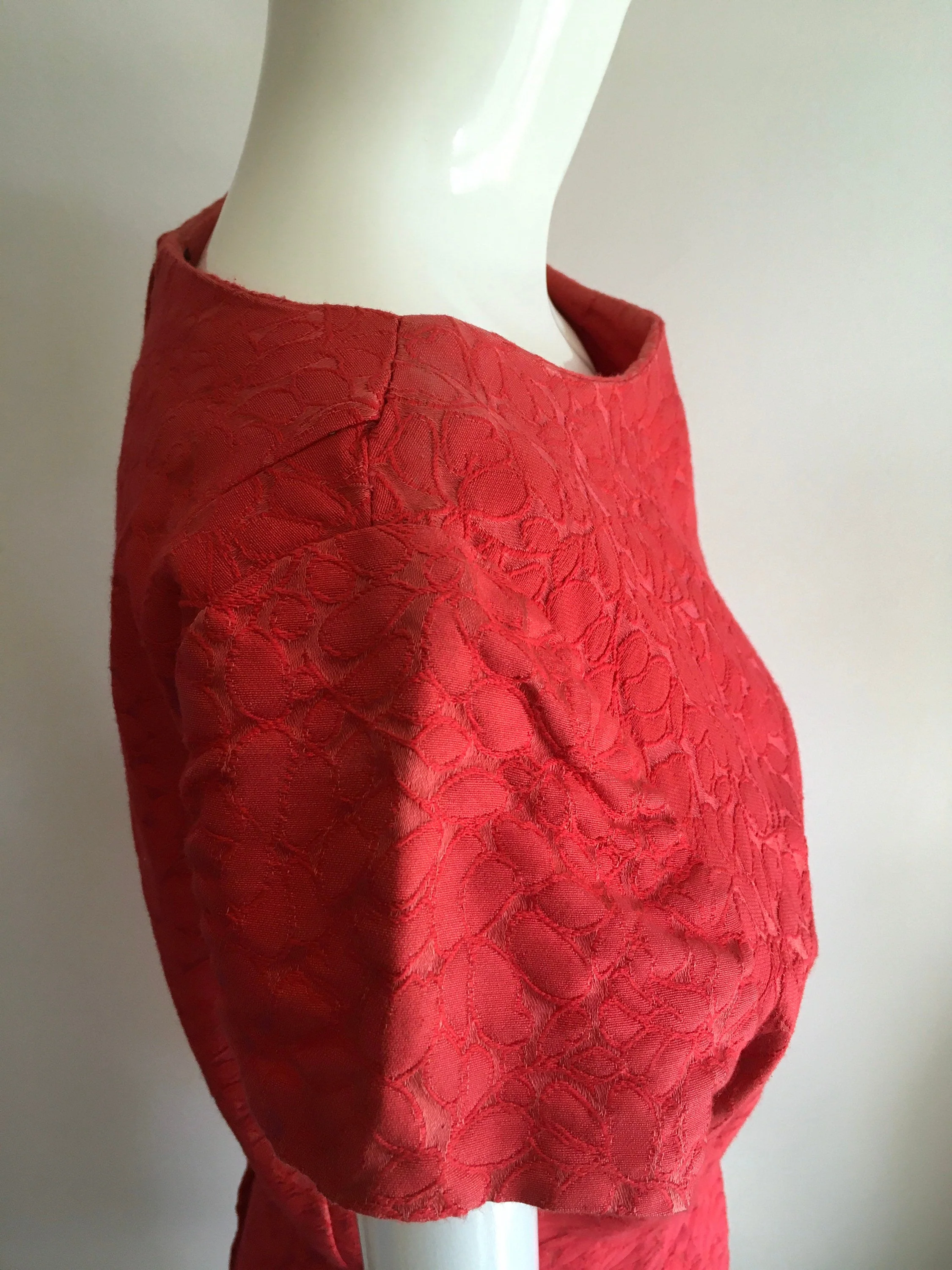 50's/60's Magenta Brocade Party Wiggle Dress - Image 6