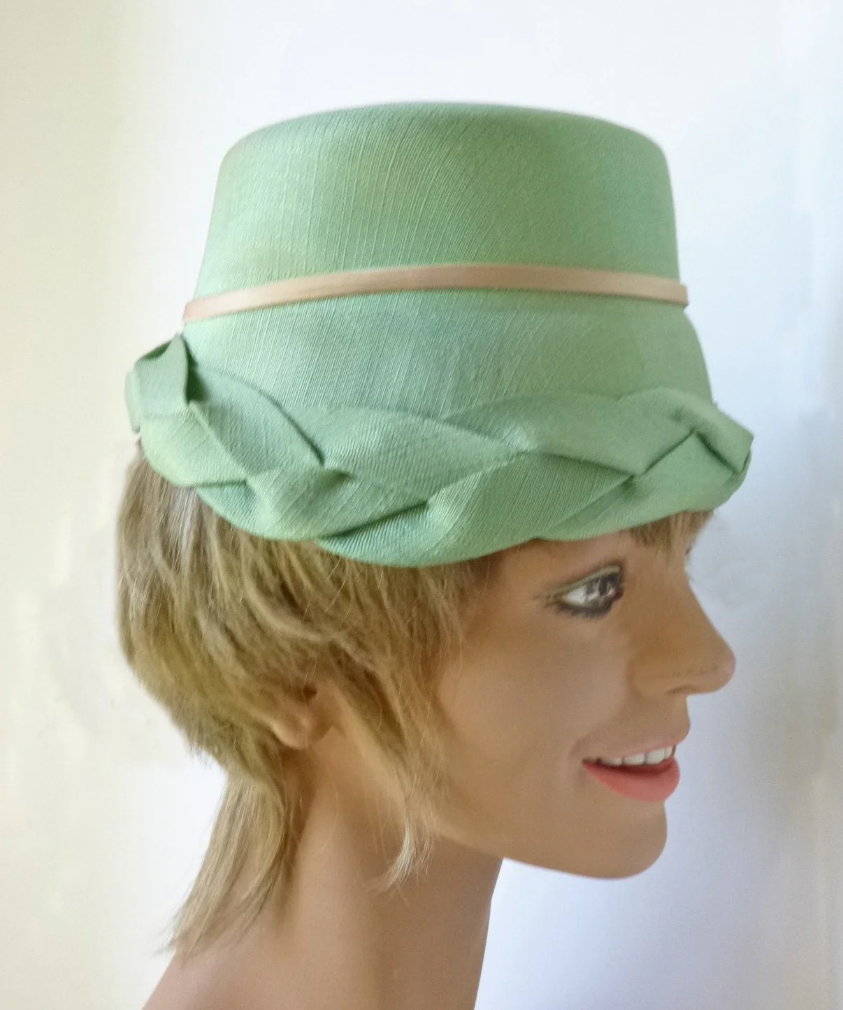 50s 60s Mod Pale Green Straw Turban - Image 3