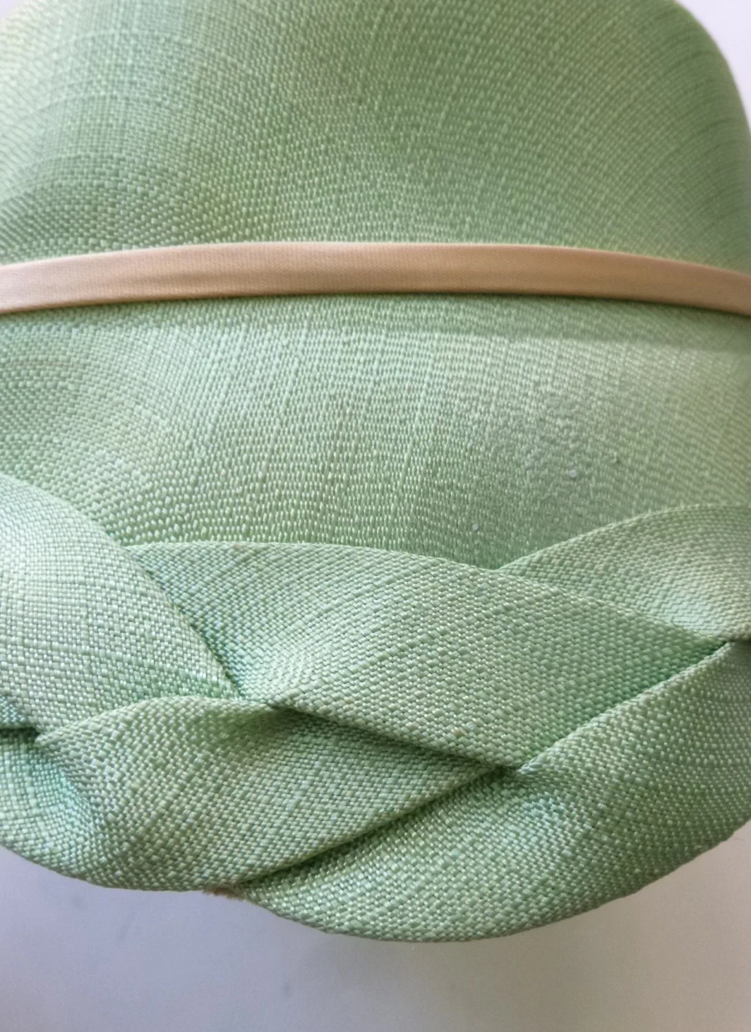 50s 60s Mod Pale Green Straw Turban - Image 5